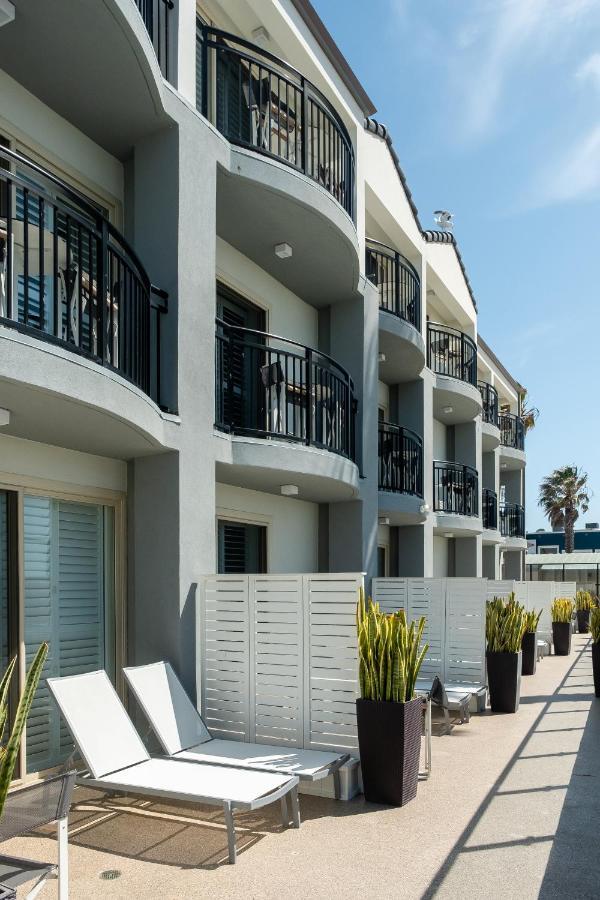 Standard Room Ocean Front