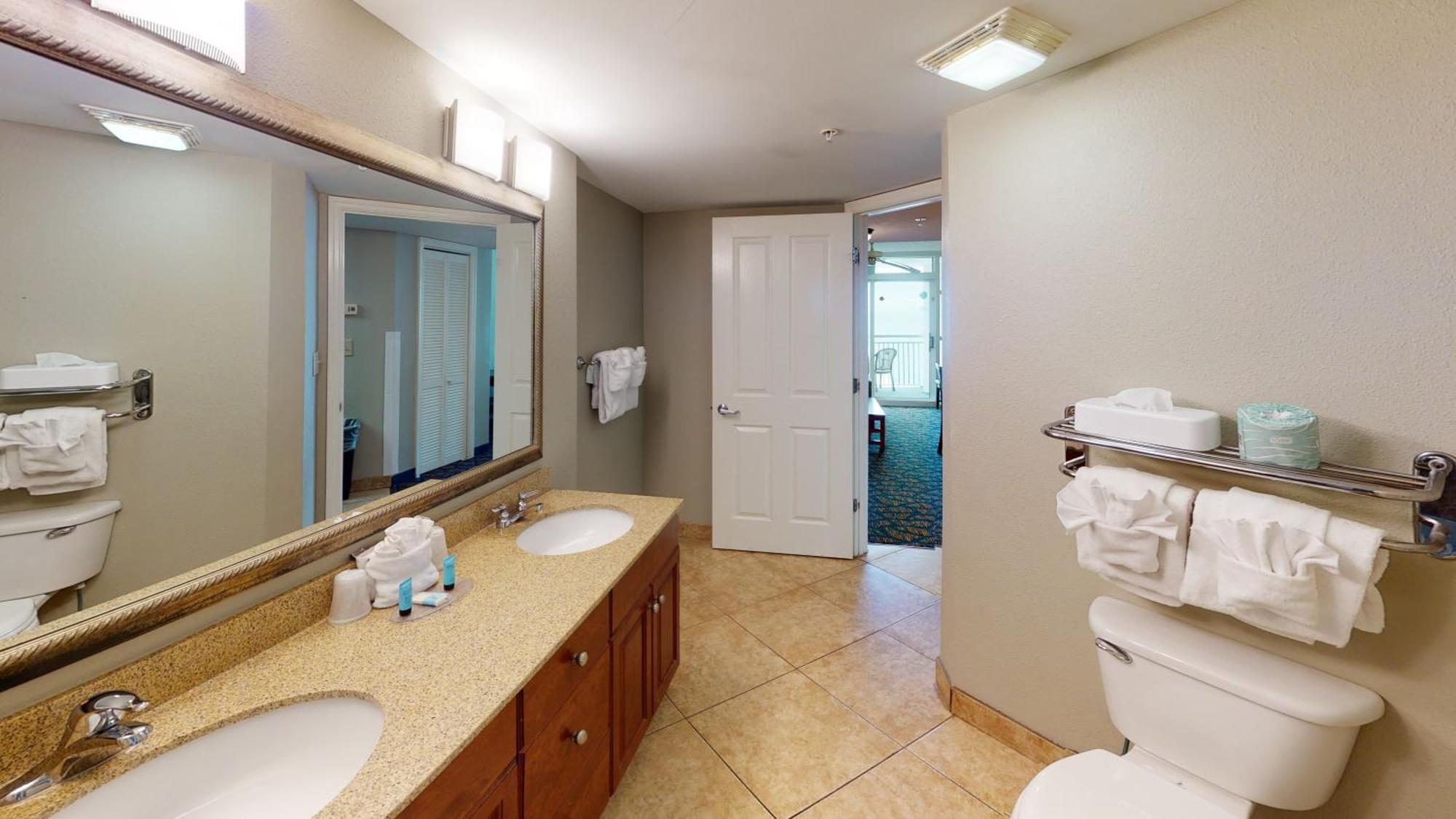 Oceanfront Queen Suite Partial View