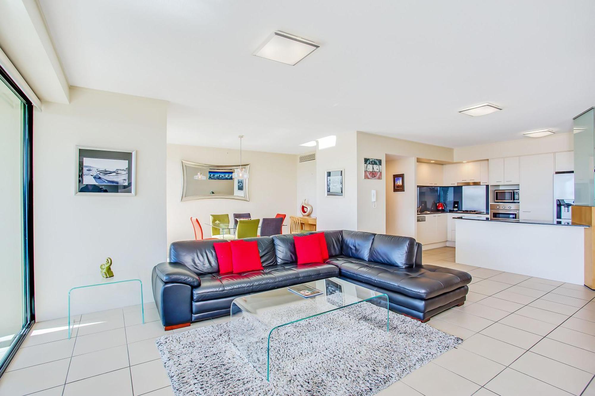 Two-Bedroom,1212356731:JPEG