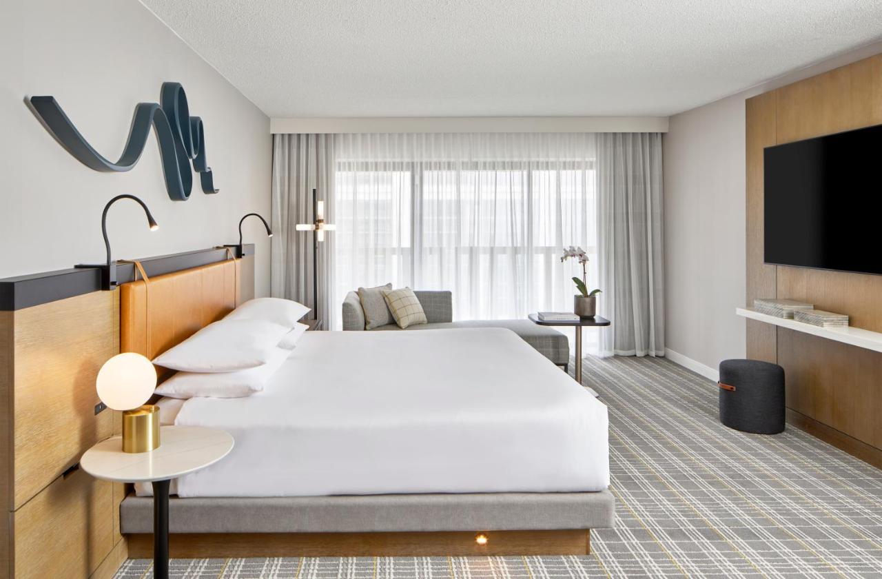 Executive Suite with Balcony,1231410437:JPEG