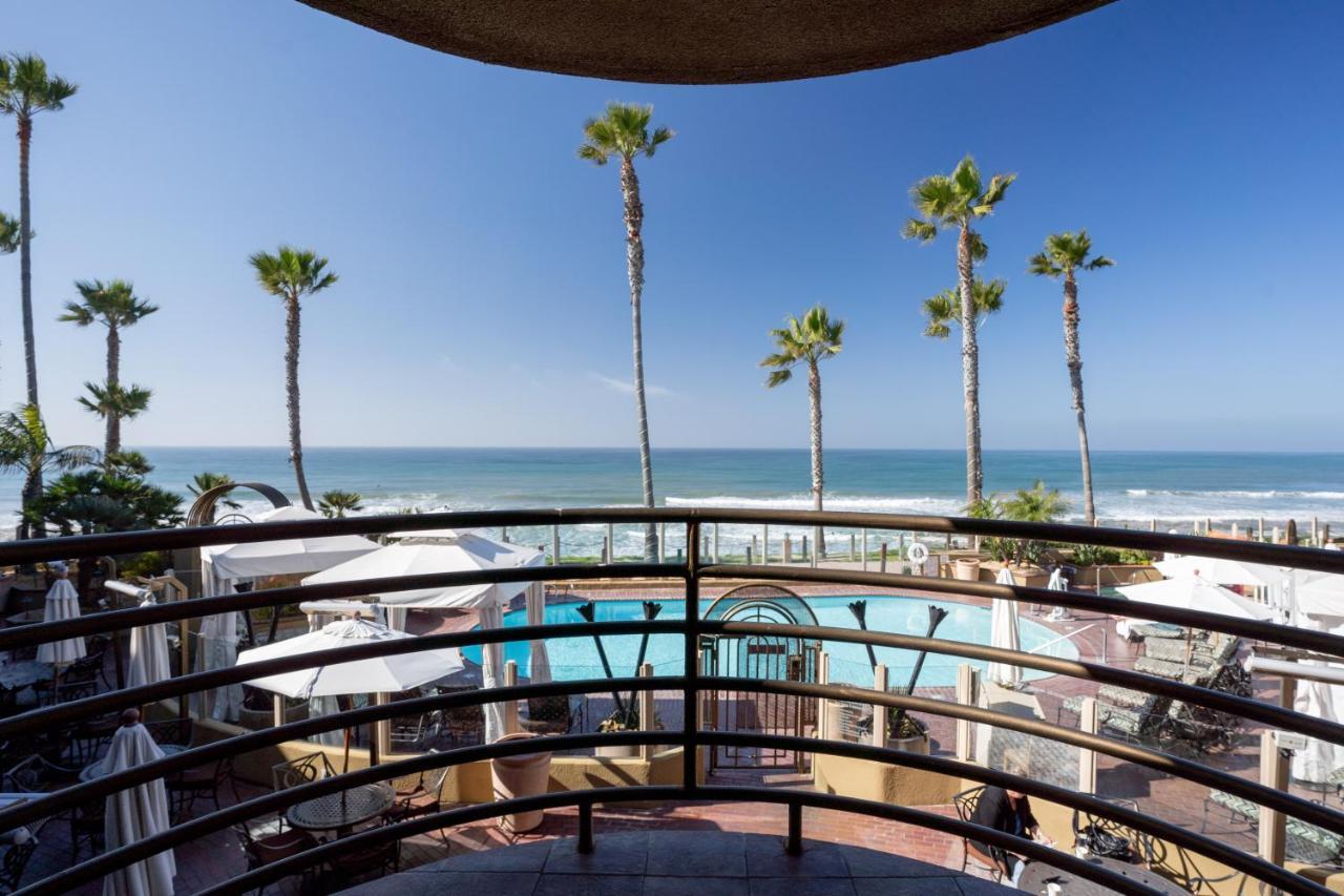 Deluxe Suite with Sea View