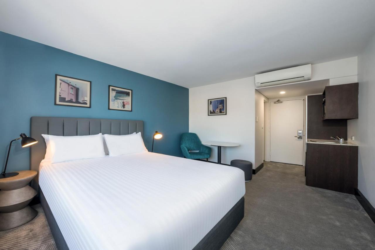 King Room with City View