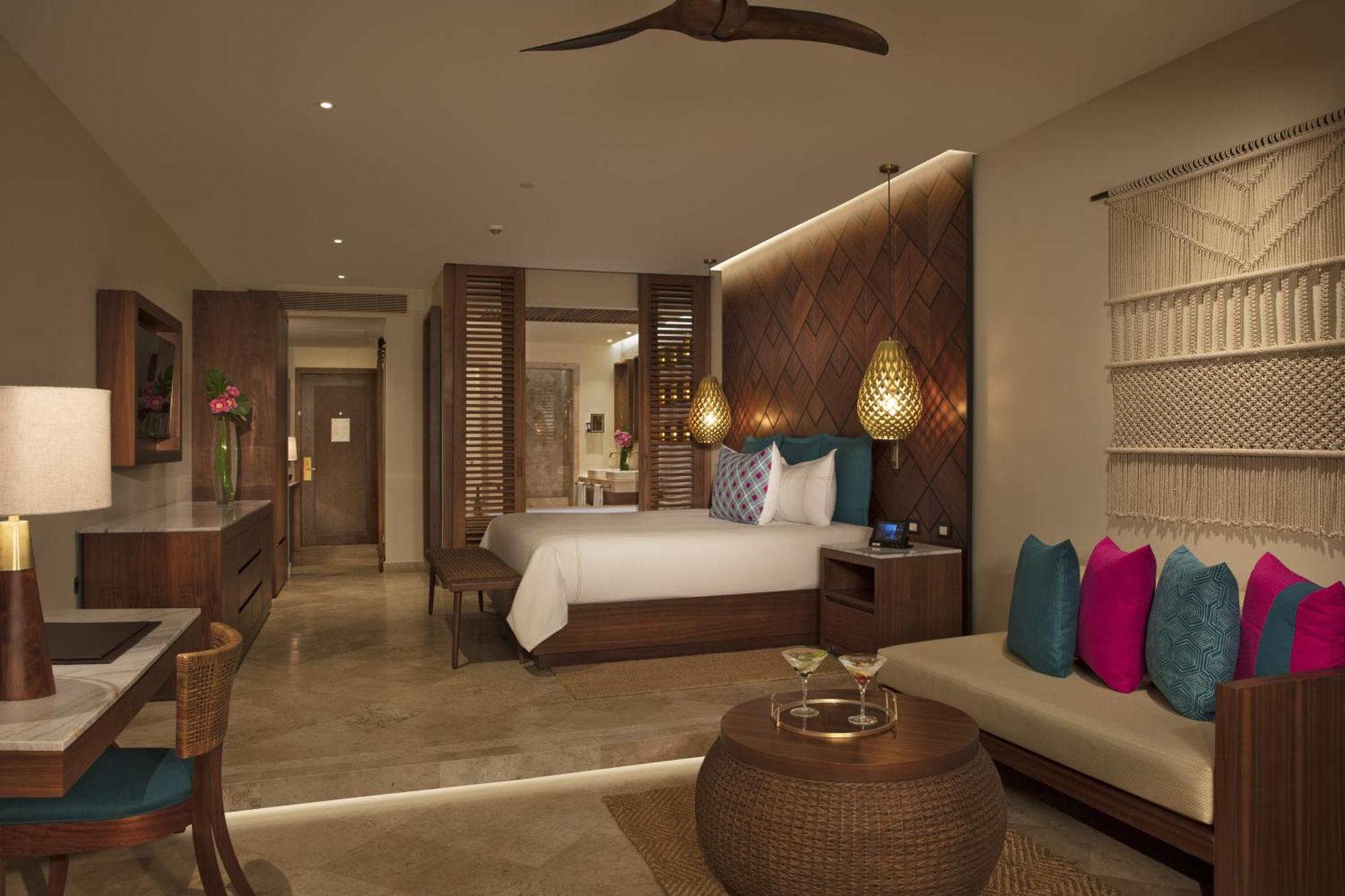 Junior Suite Tropical View Double