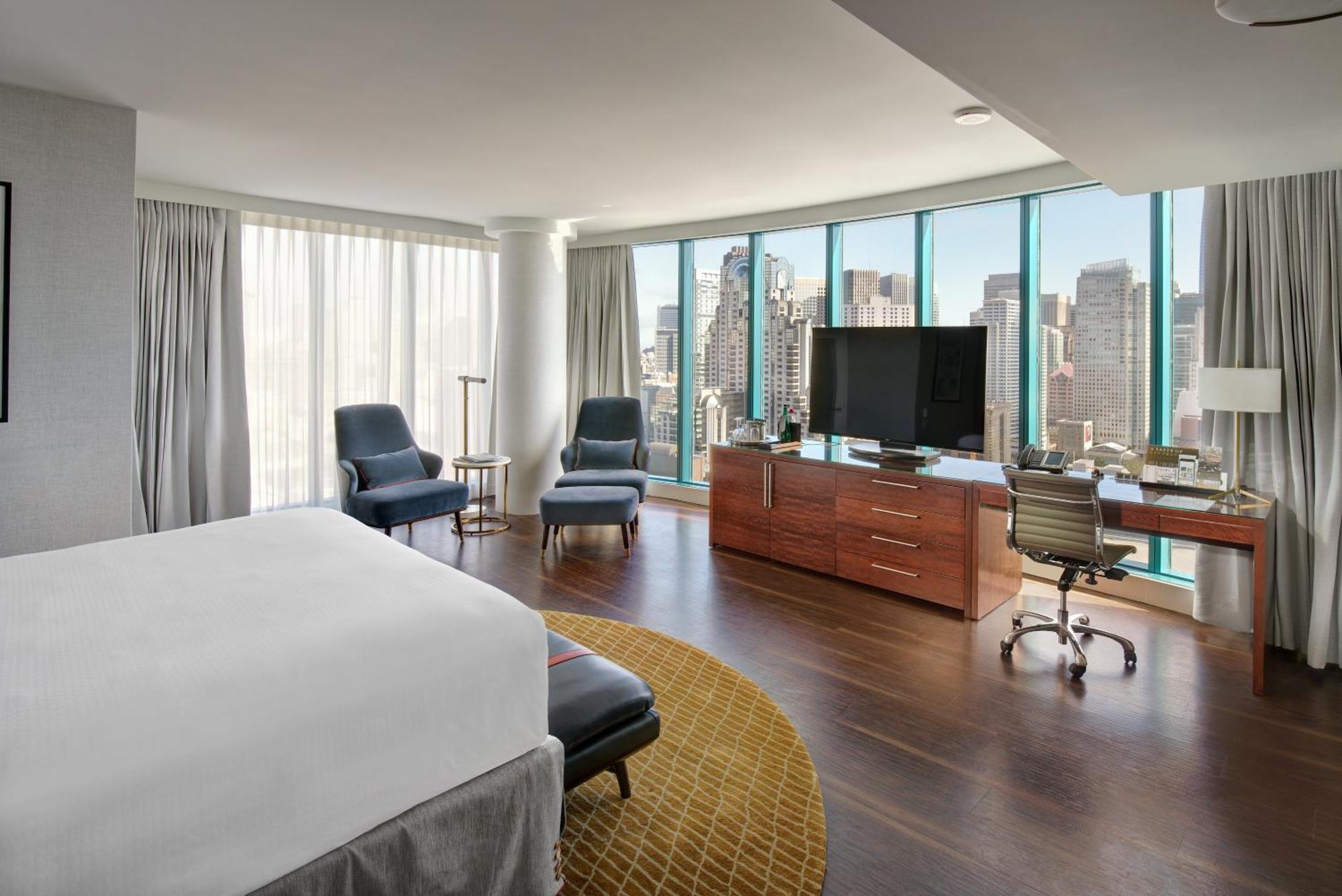 Junior King Suite,1438864141:JPEG