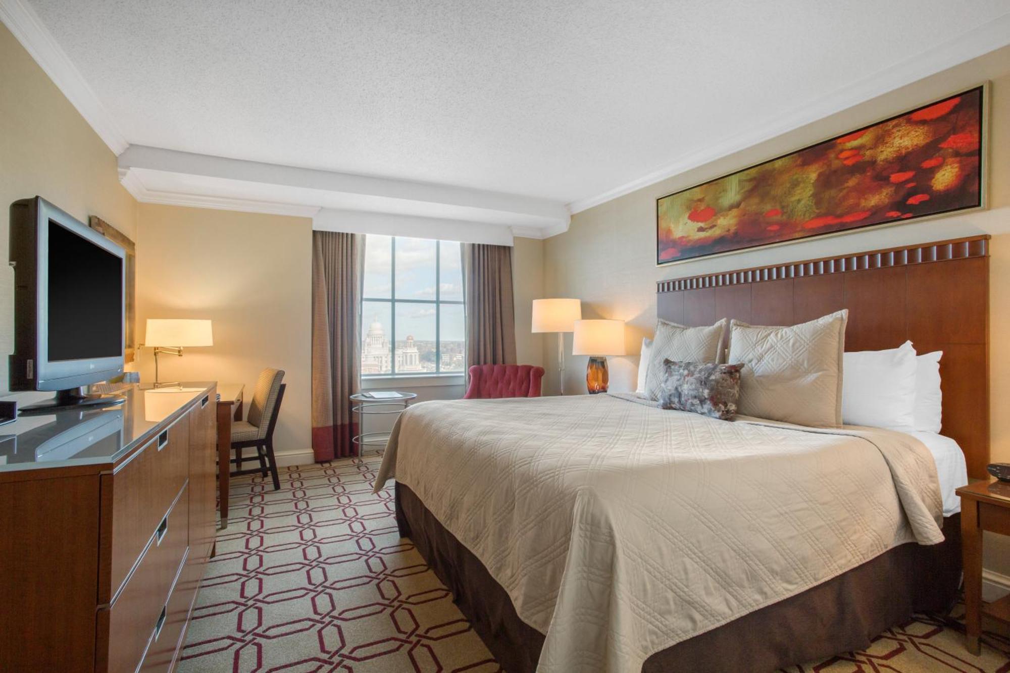 Premier Room – 1 King Bed