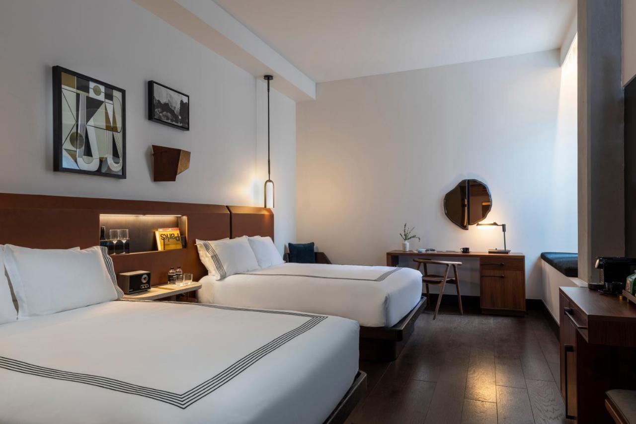 Queen Room Two Queen Beds City View