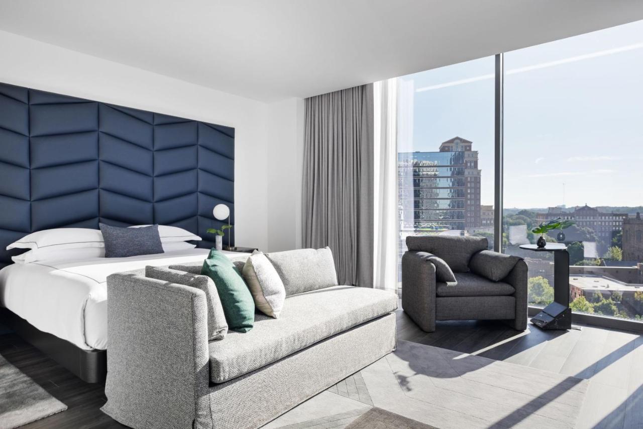 King Suite Panoramic View