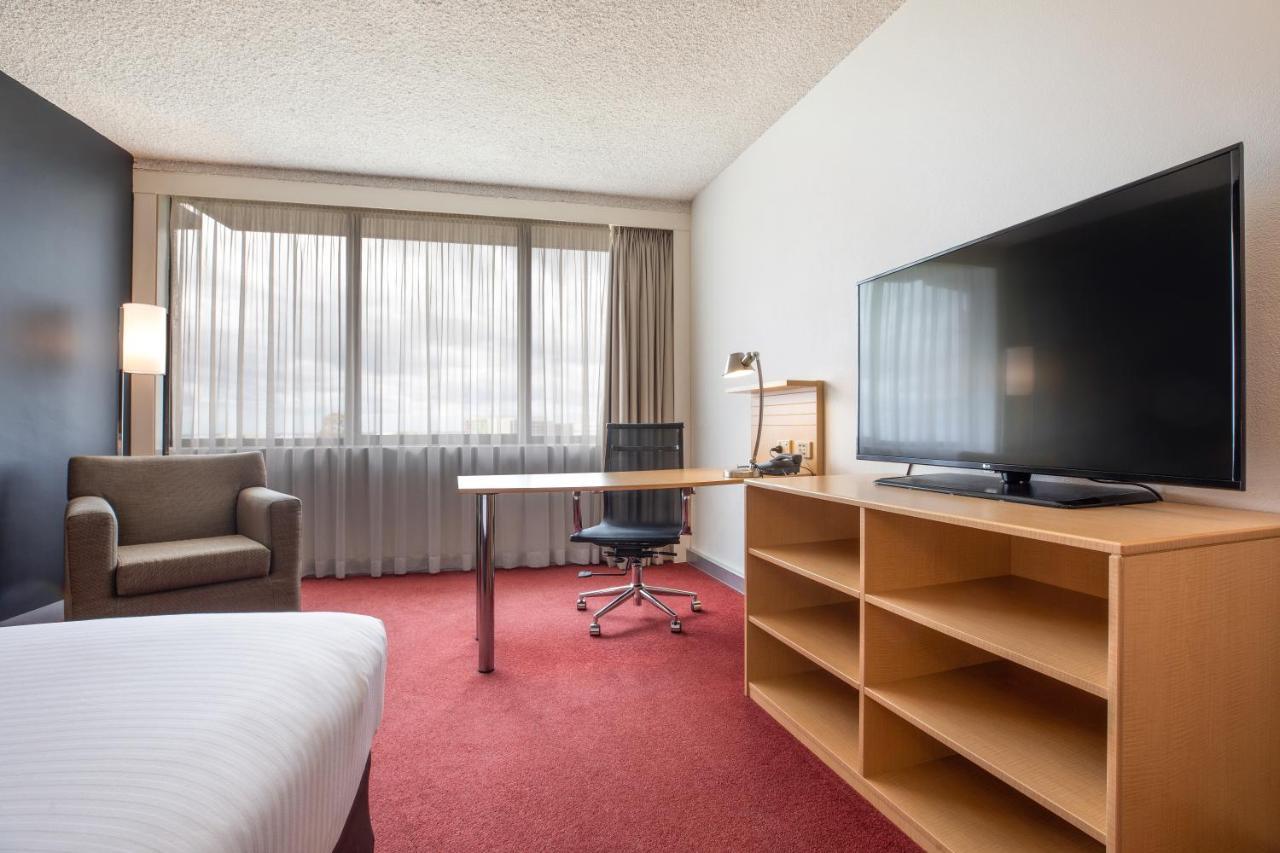 Premium King Room