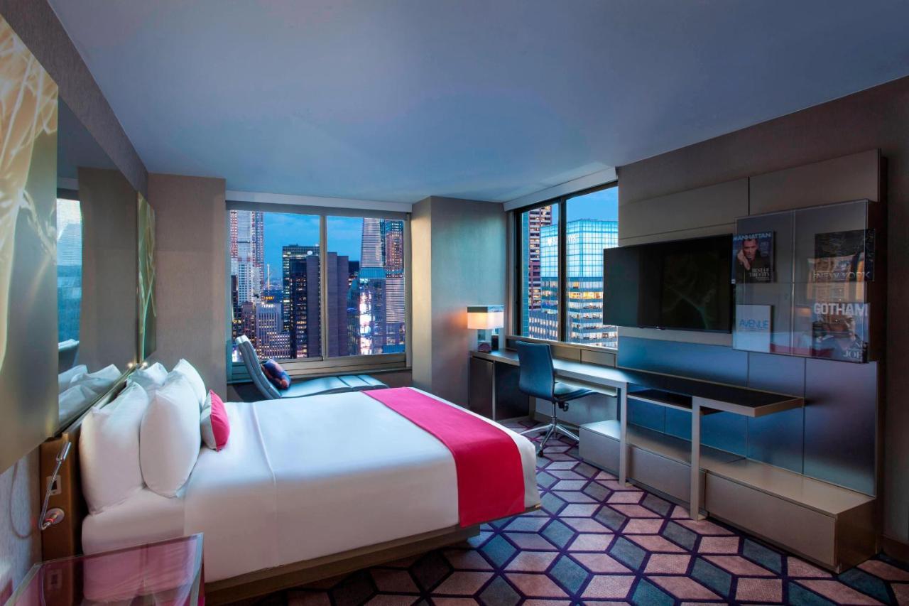 Cool Corner Room 1 King Times Square view