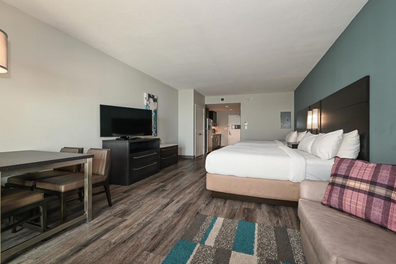 Queen Studio Balcony Partial Ocean View Hearing Accessible