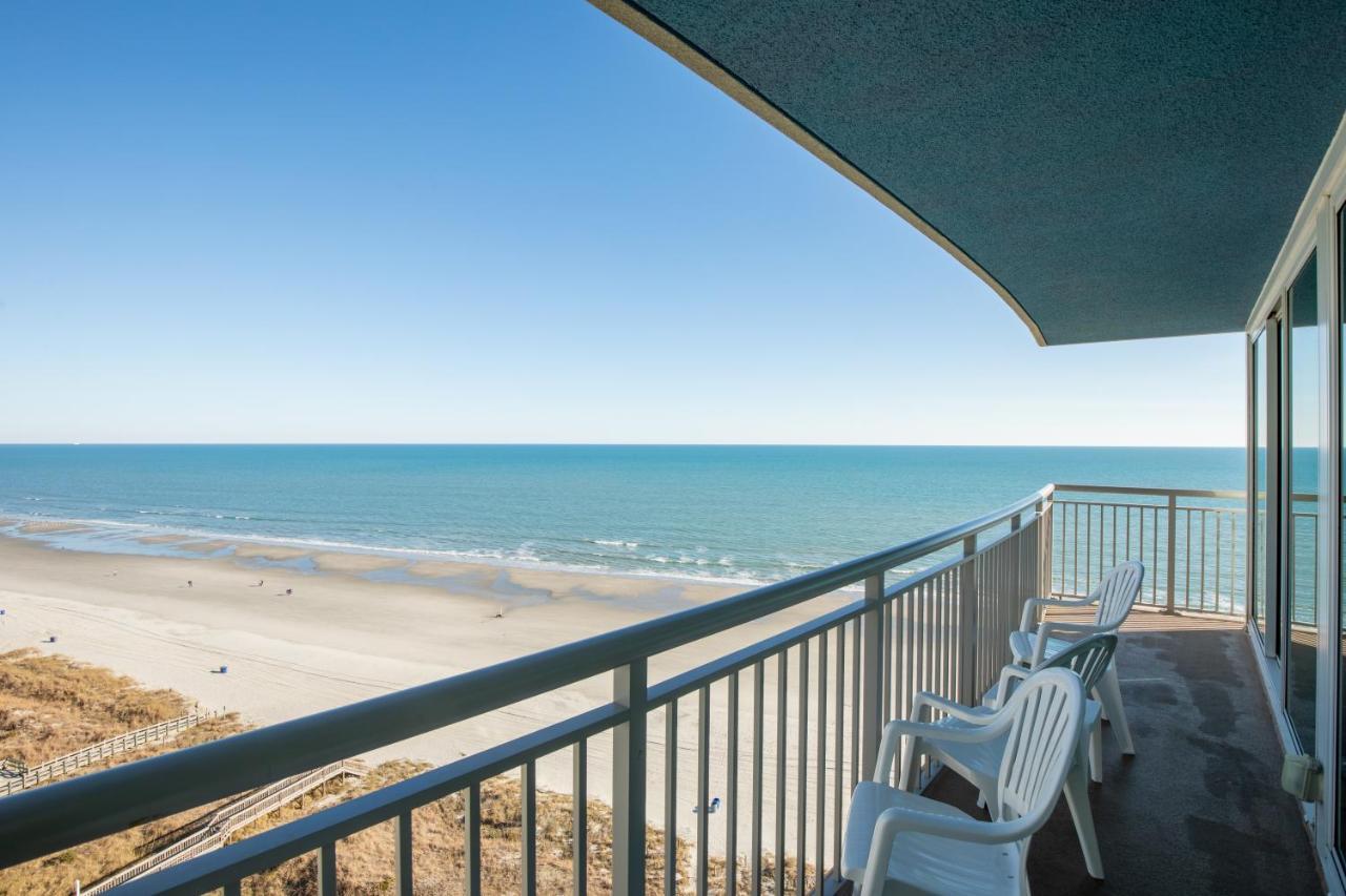 Corner Three-Bedroom Suite Ocean Front