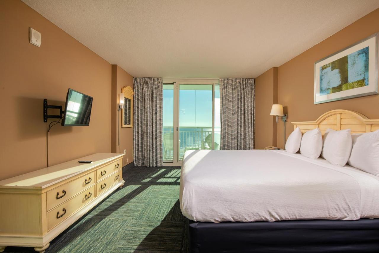 Two-Bedroom Suite Ocean Front