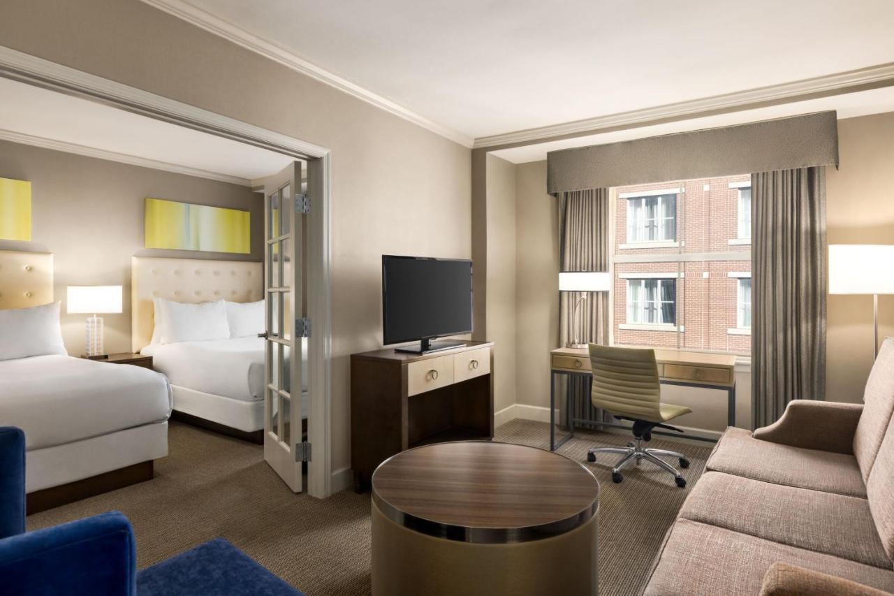 1 Bedroom Suite 2 Queen
