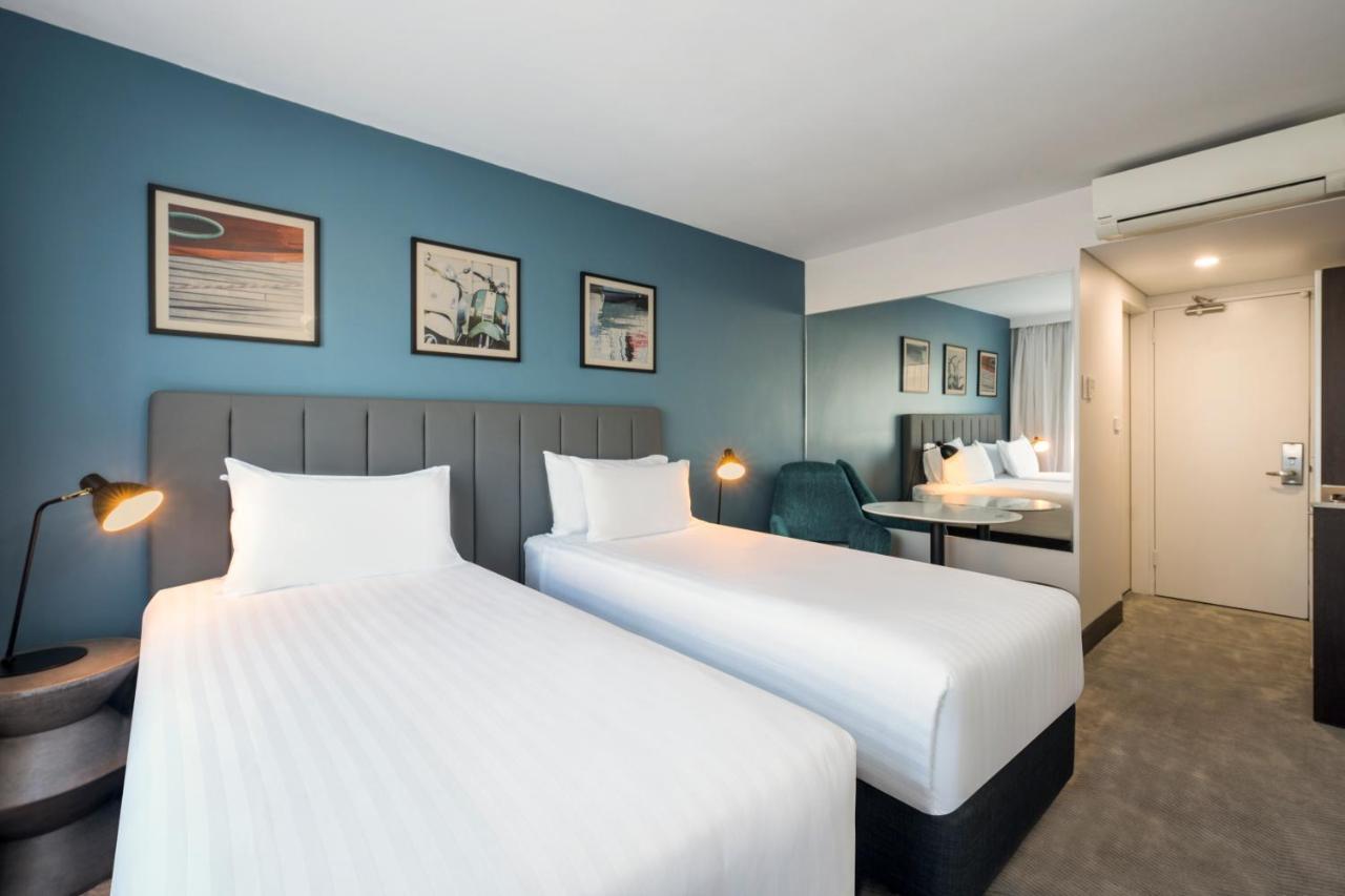 Twin Room with City View