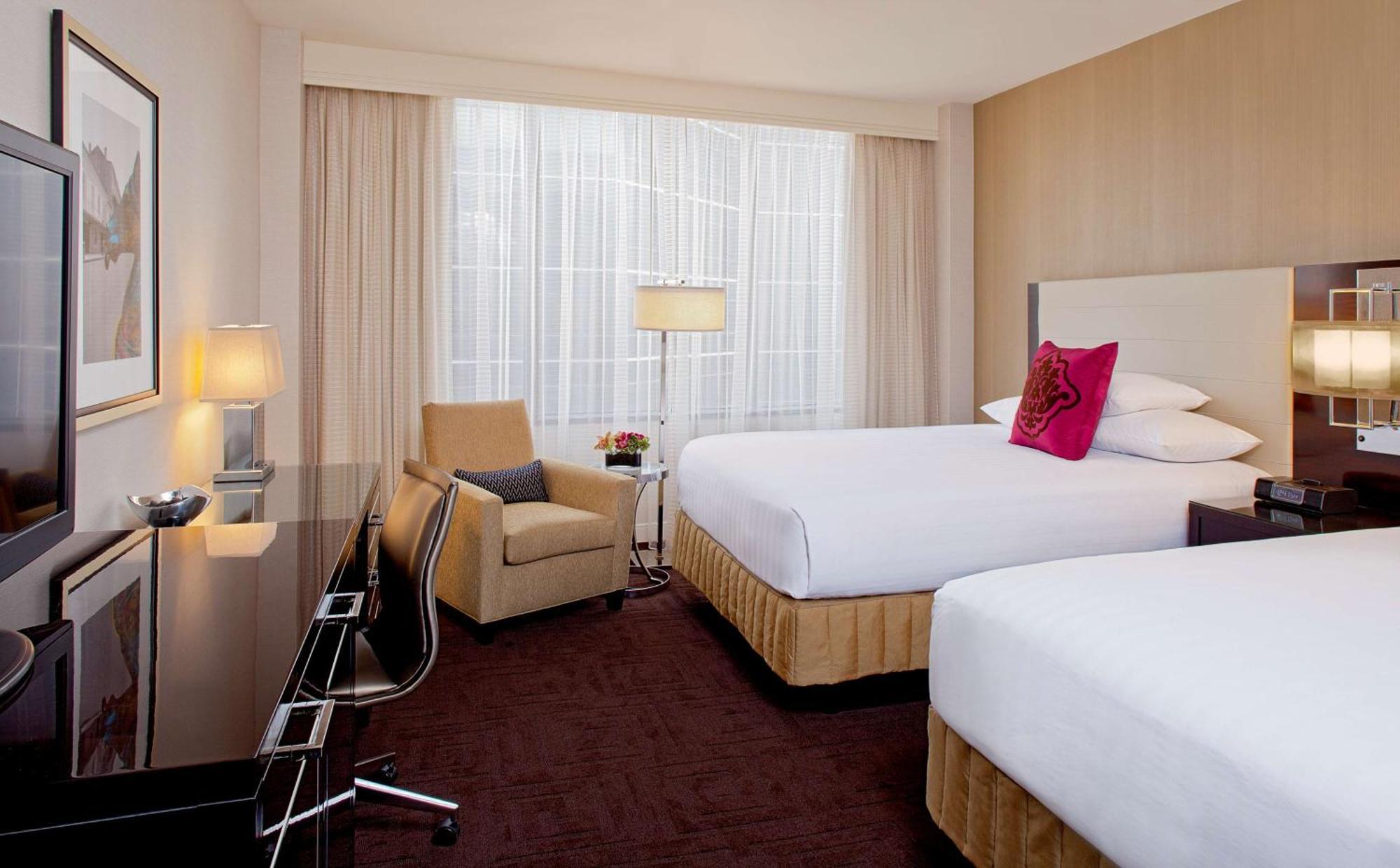 Queen Room Two Queen Beds City View