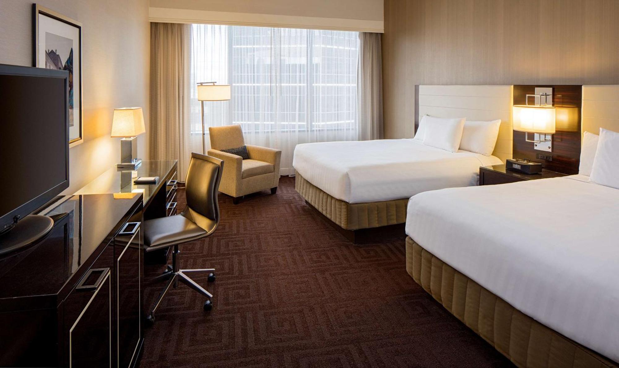 Queen Room Two Queen Beds City View