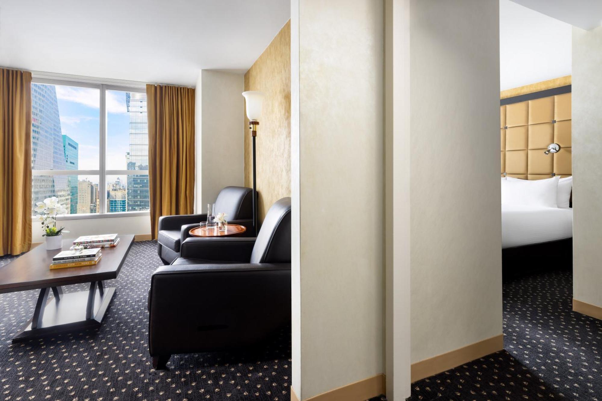 One-Bedroom King Suite