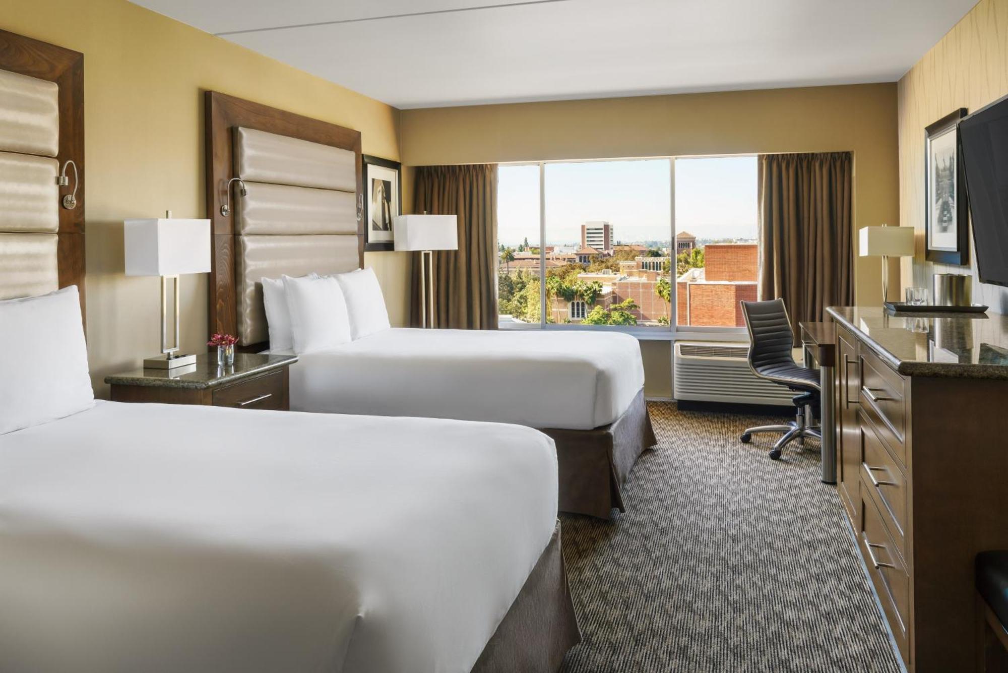 Double Room with Two Double Beds,837702422:JPEG