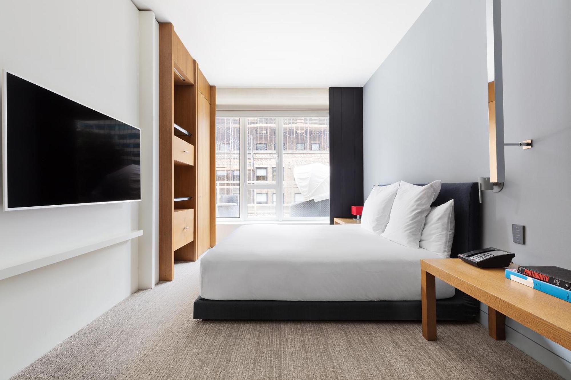One-Bedroom Suite with Terrace