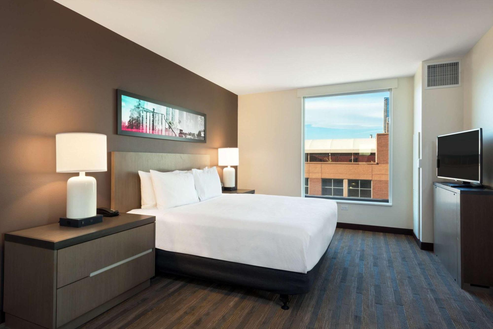One-Bedroom King Suite Accessible Tub Disability Access
