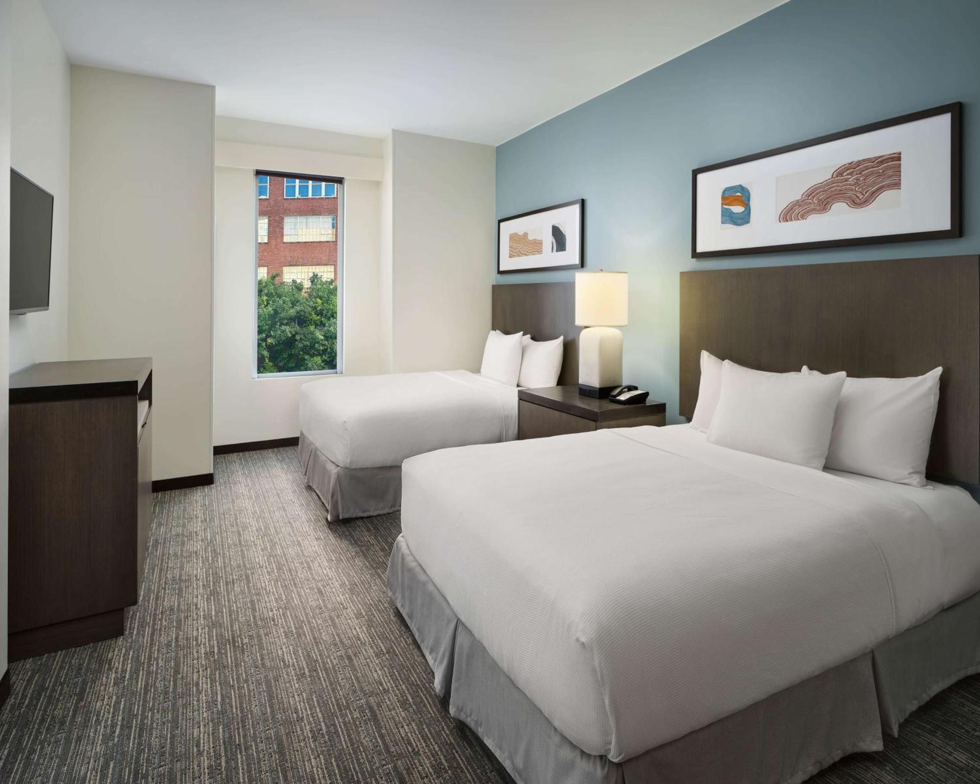 One-Bedroom Suite Two Queen Beds