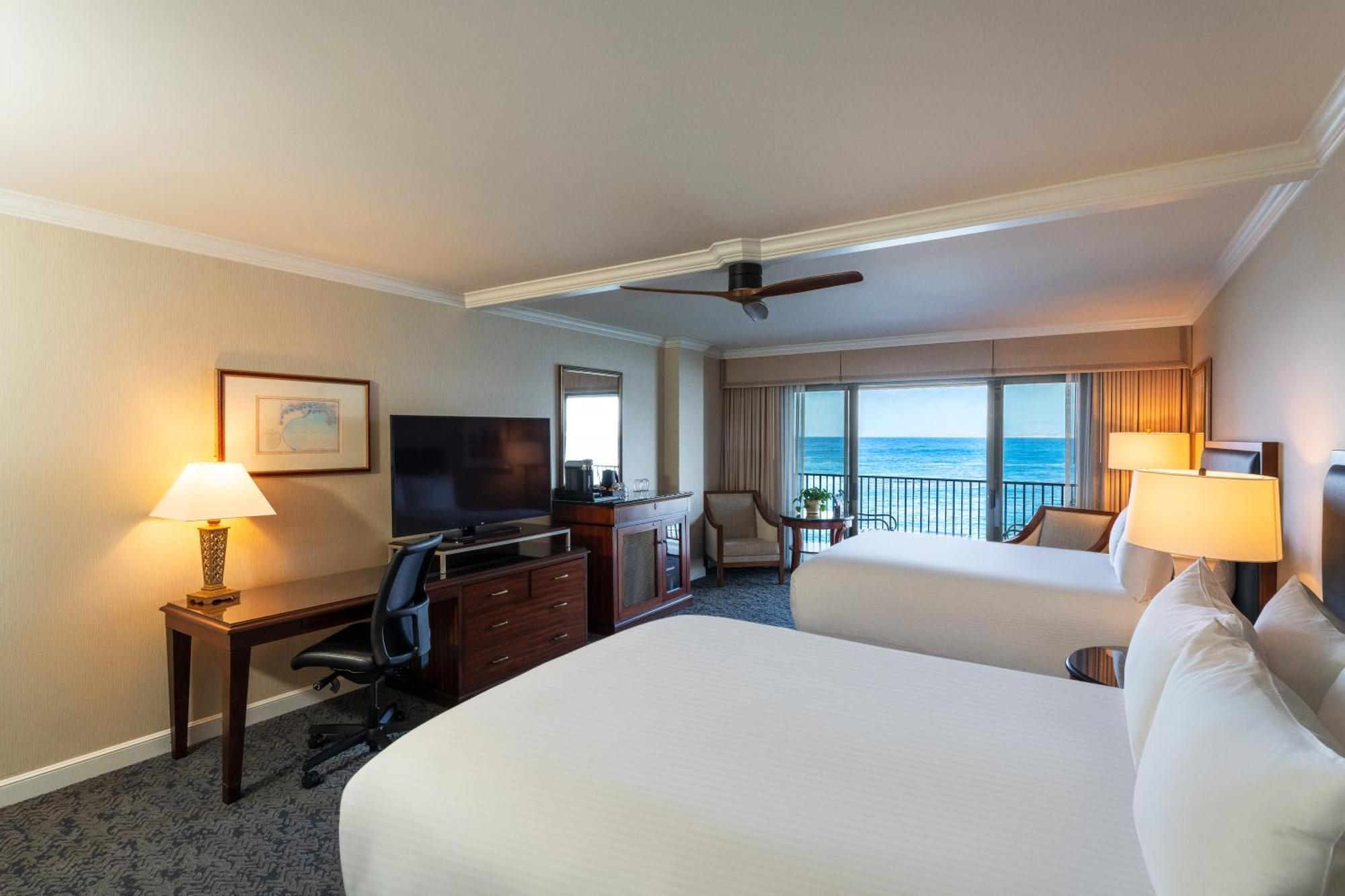 Direct Ocean View 2 Queen room Balcony