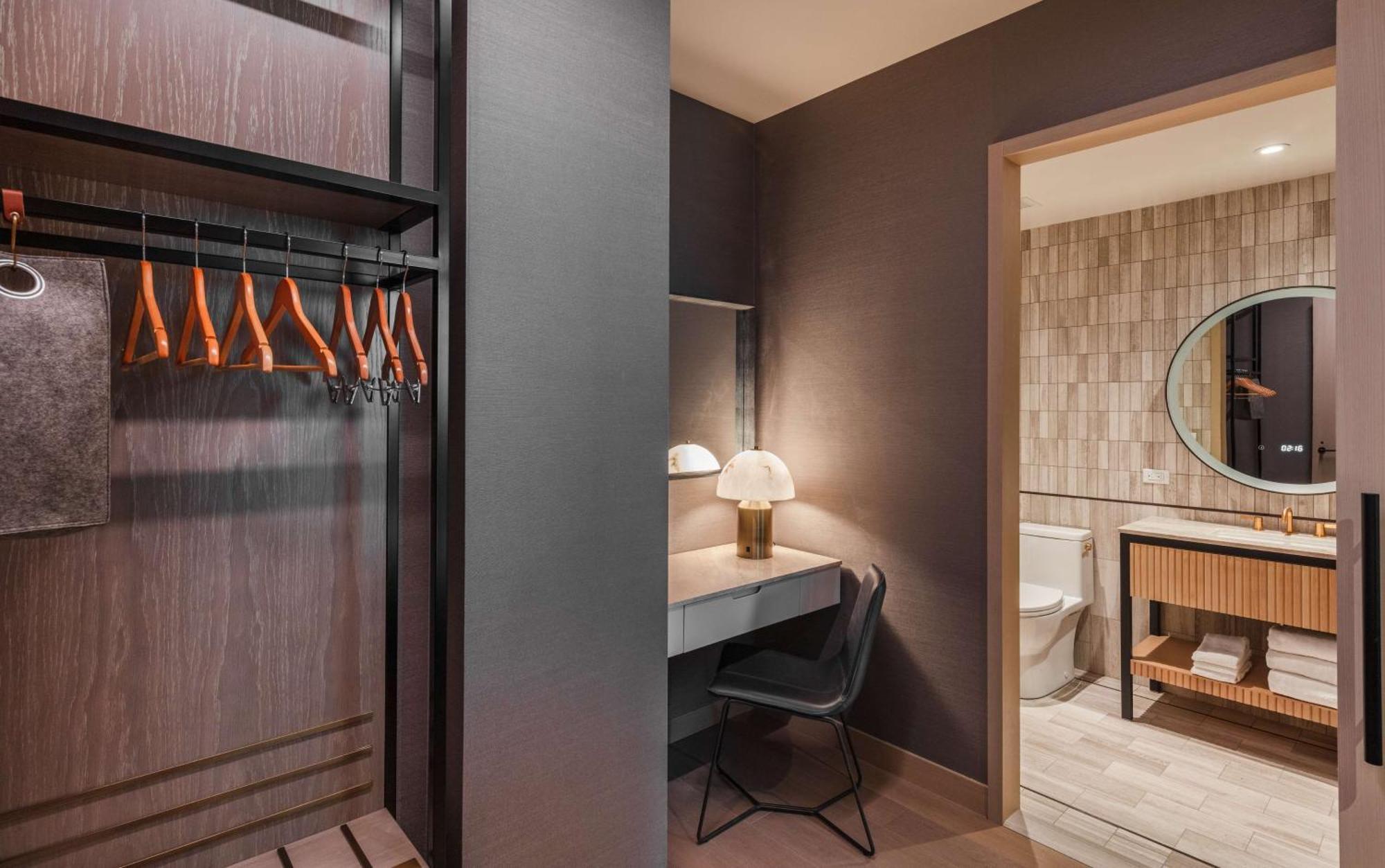 King Suite Skyline View Hearing Accessible