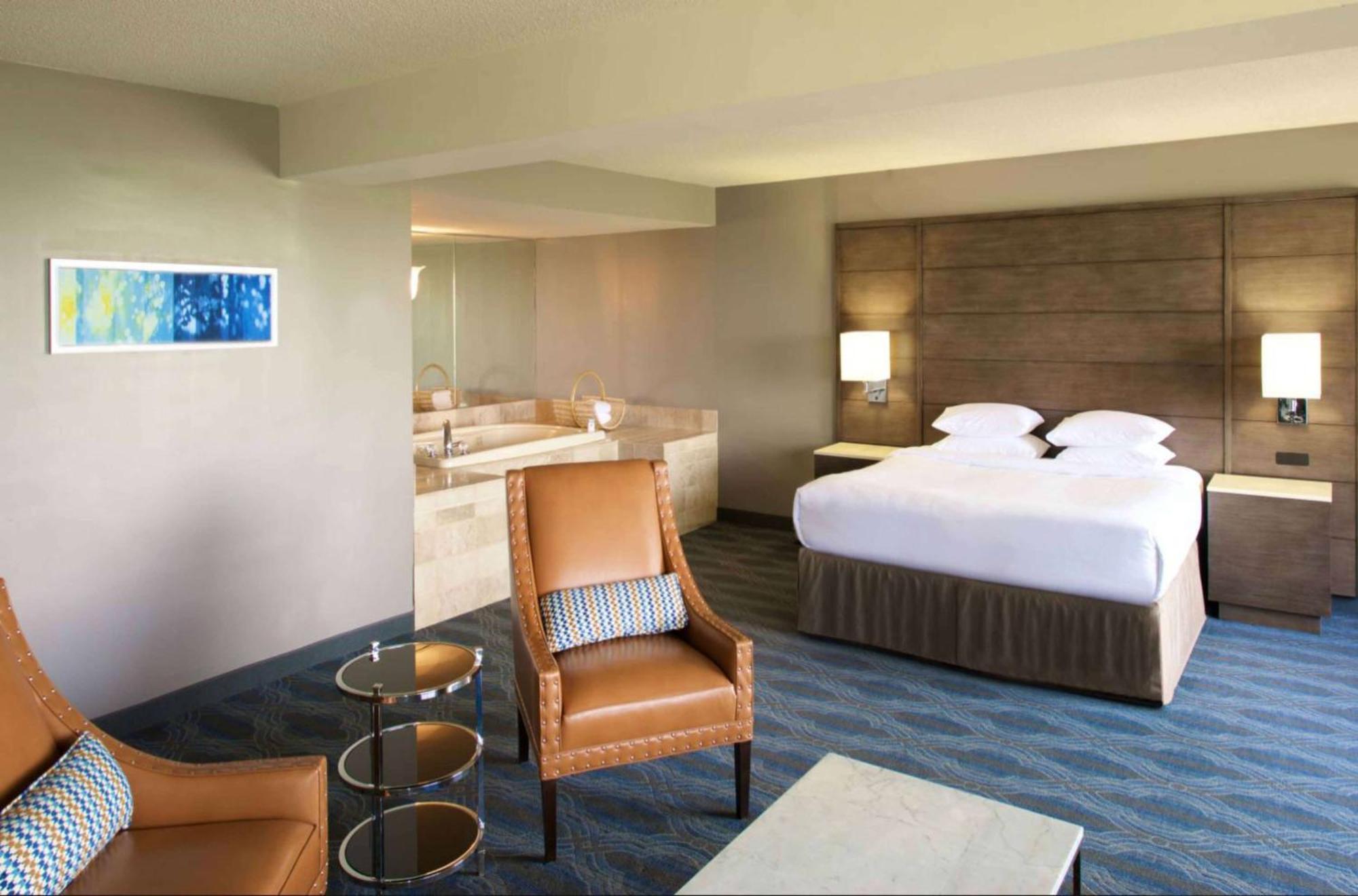 Junior Suite Spa Bath,1548935023:JPEG