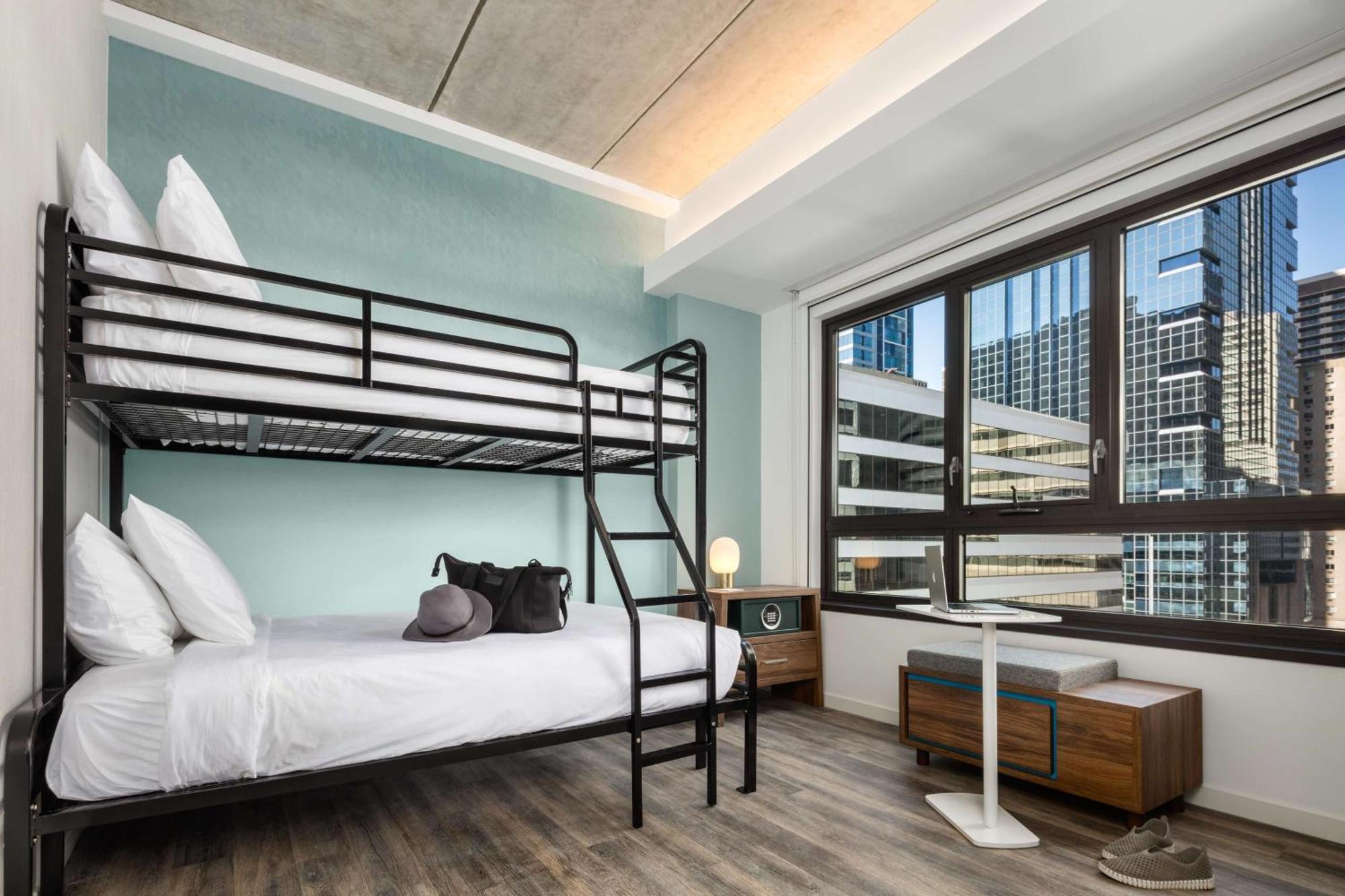 1 Twin 1 Double Bunk Beds