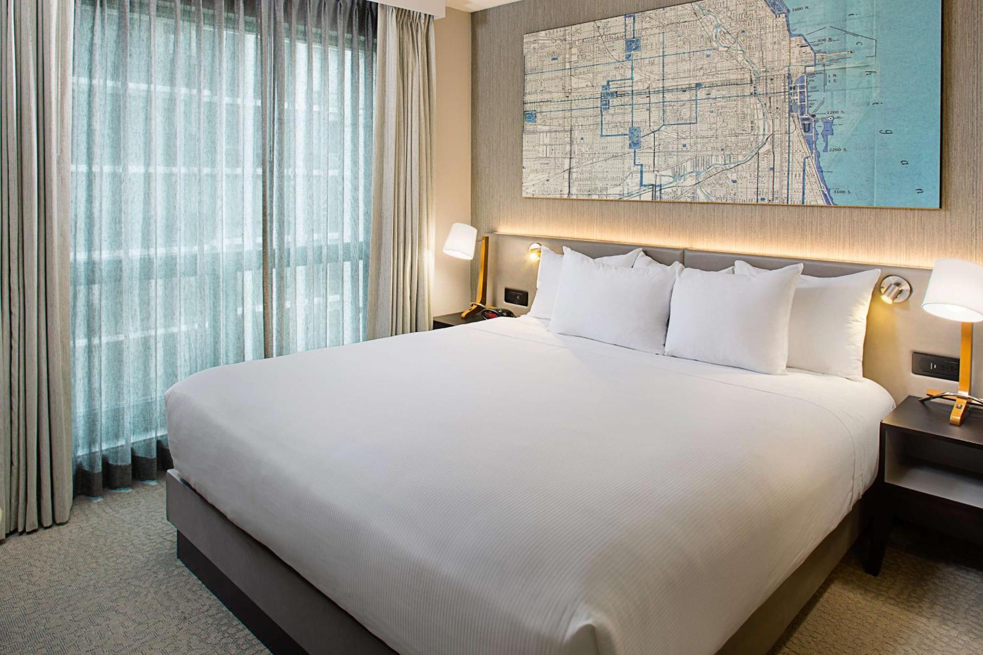 One-Bedroom King Suite