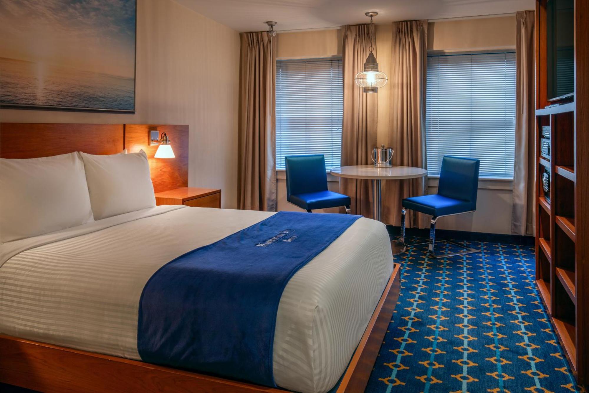 Queen Room City View
