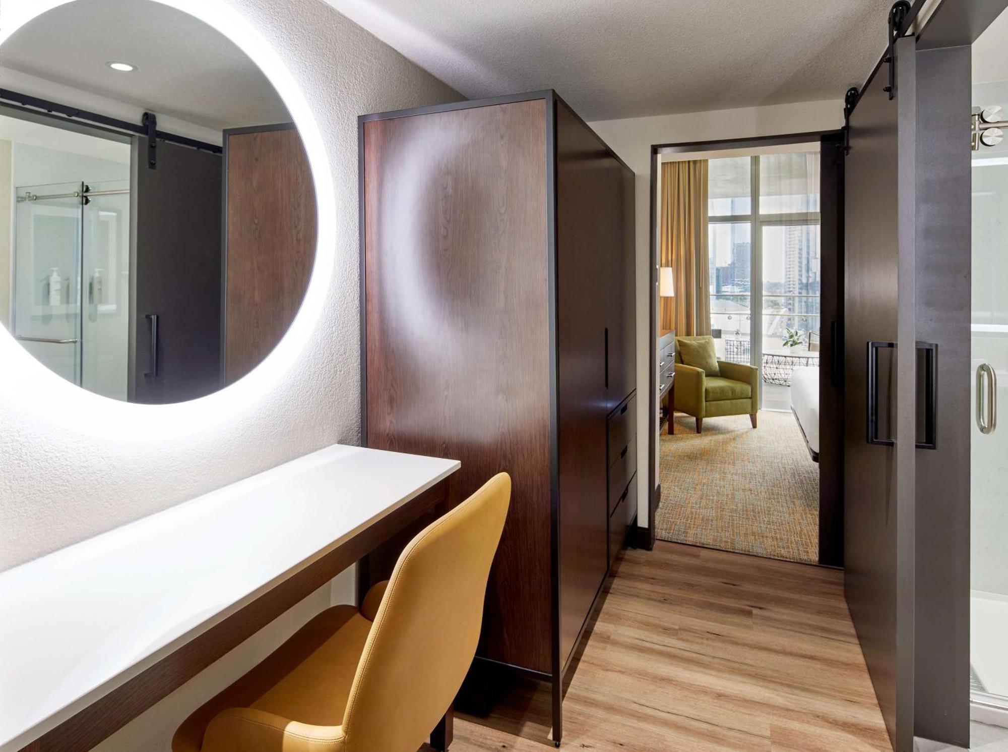 Two-Room King Suite Balcony