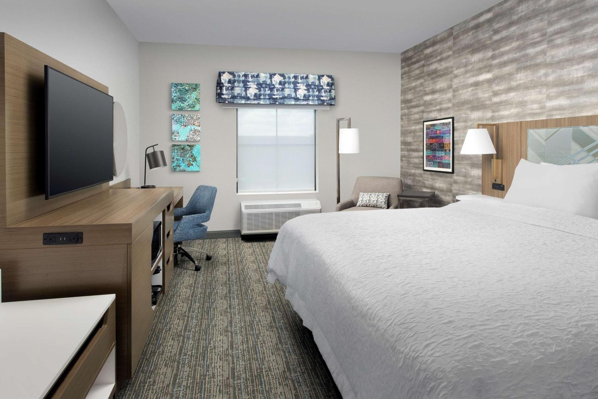 King Room,1557093685:JPEG