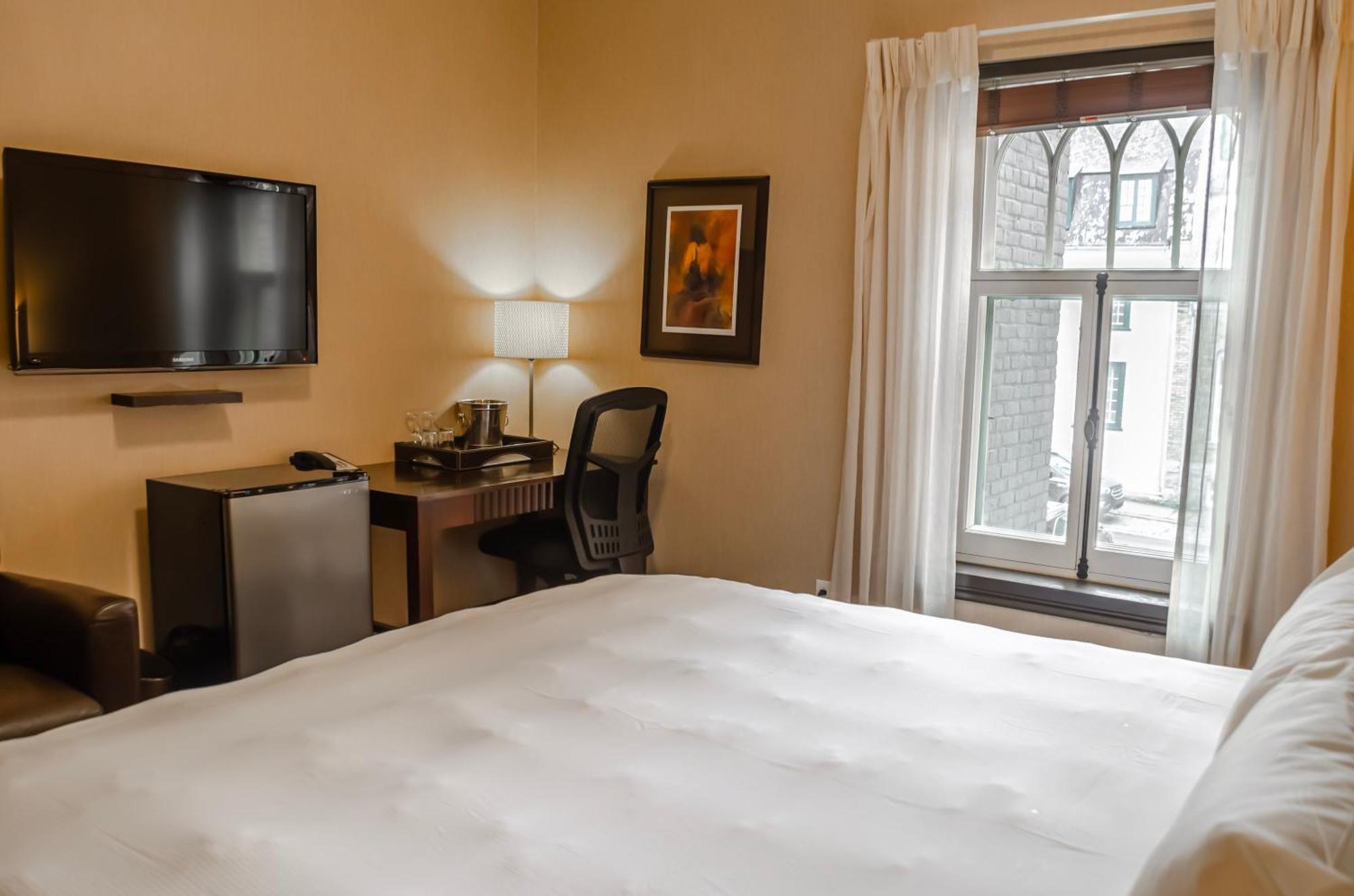 Executive King Room