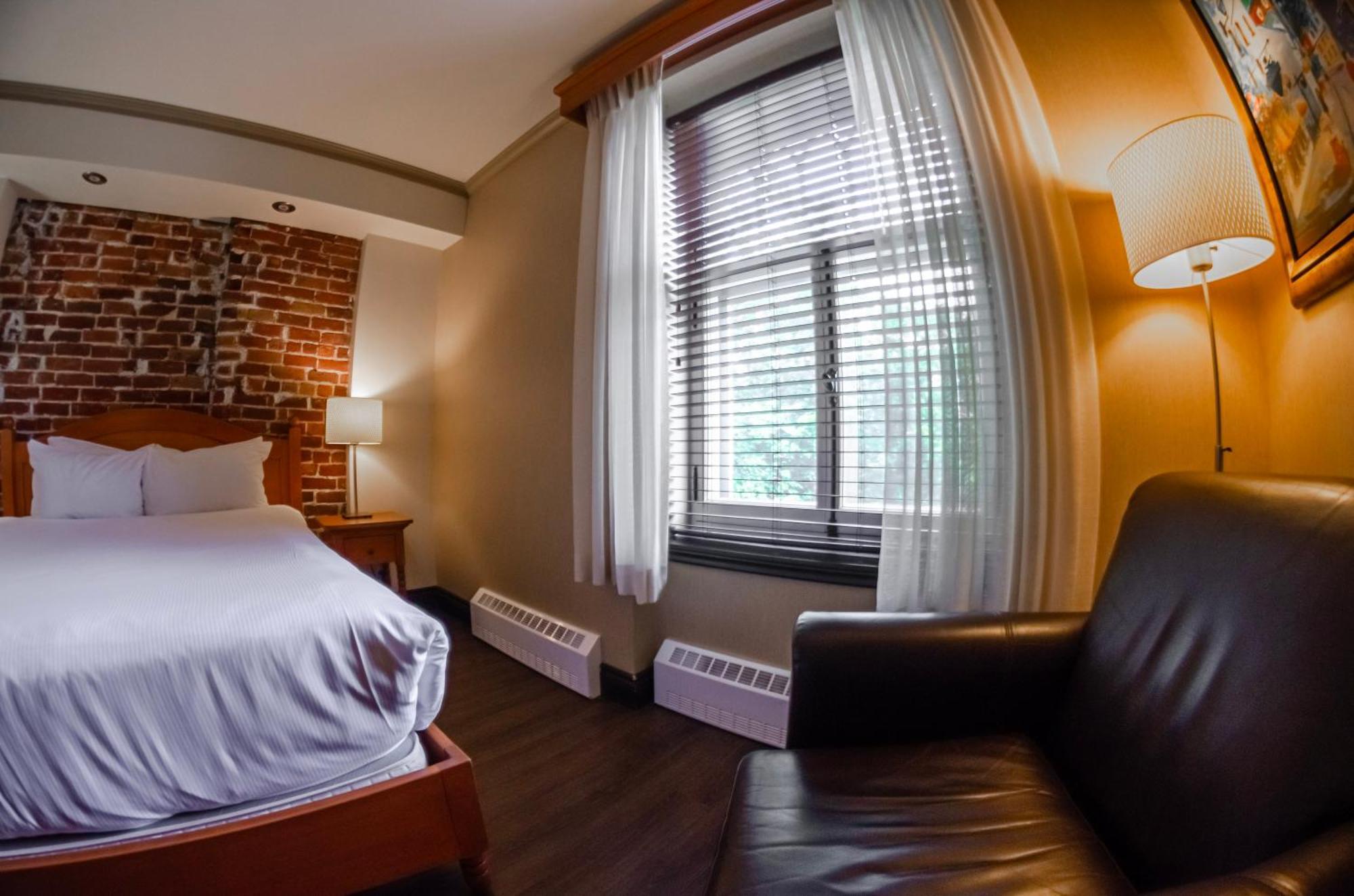 Superior Queen Room