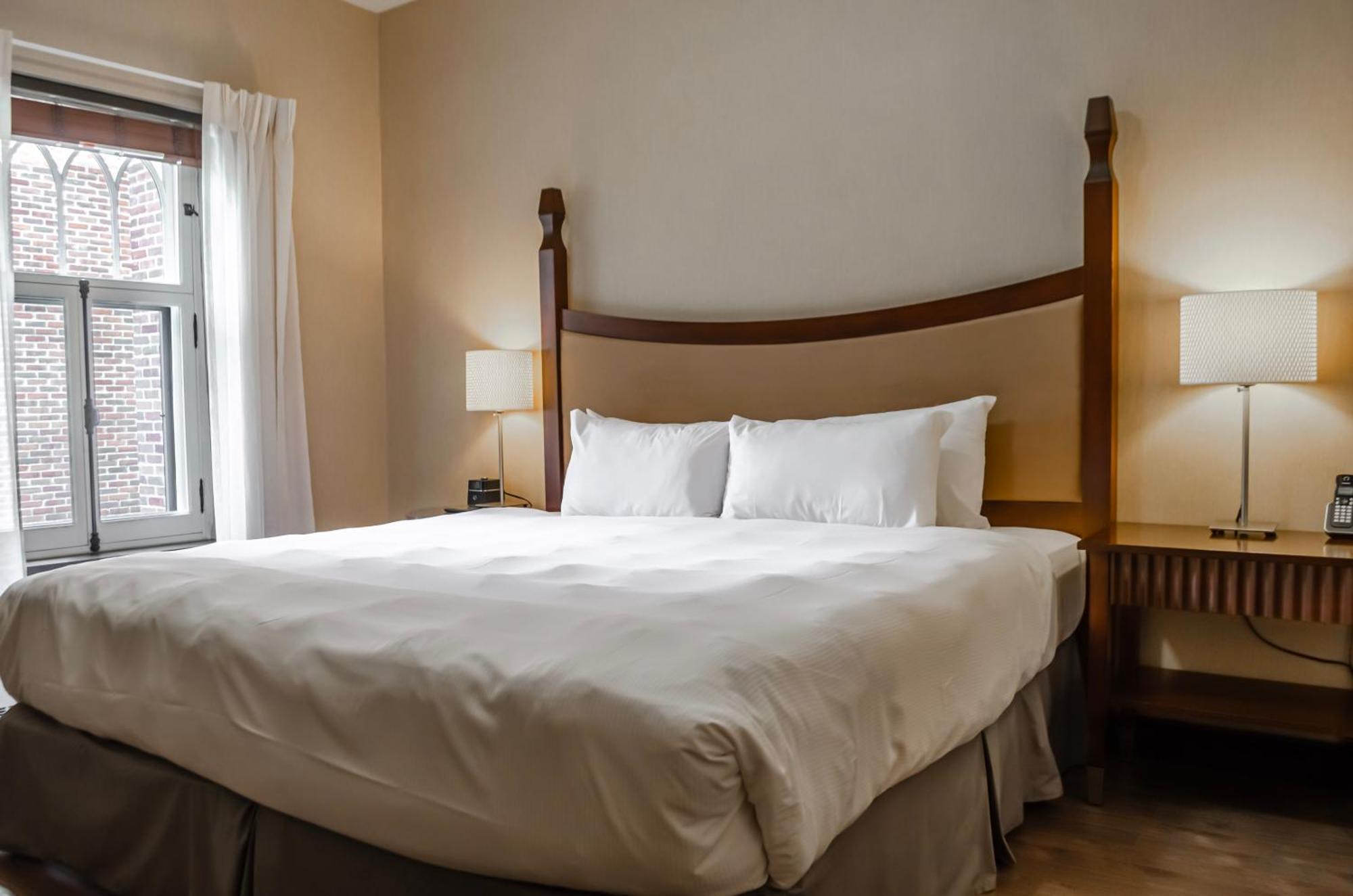 Executive King Room