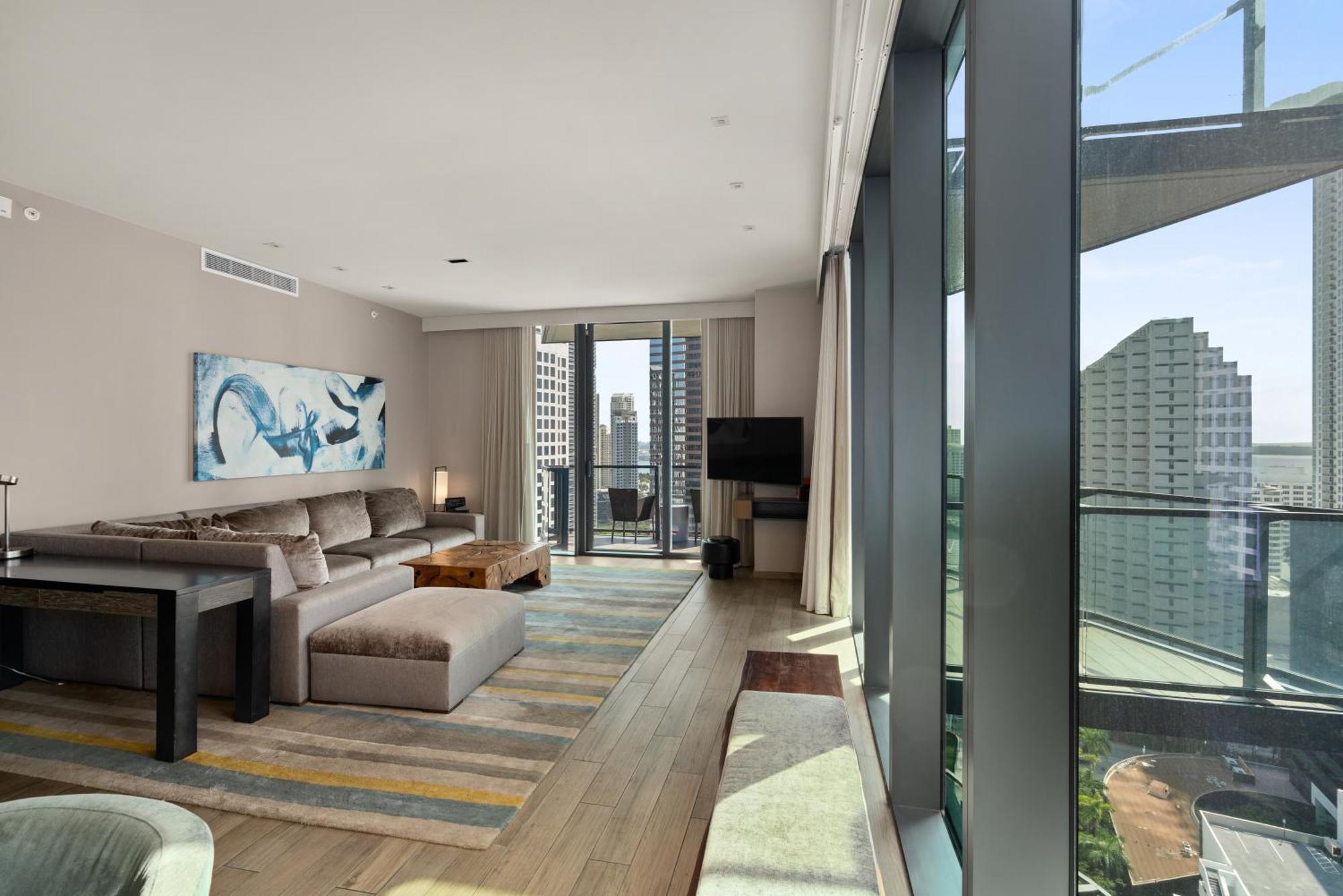 Three-Bedroom Residence Suite