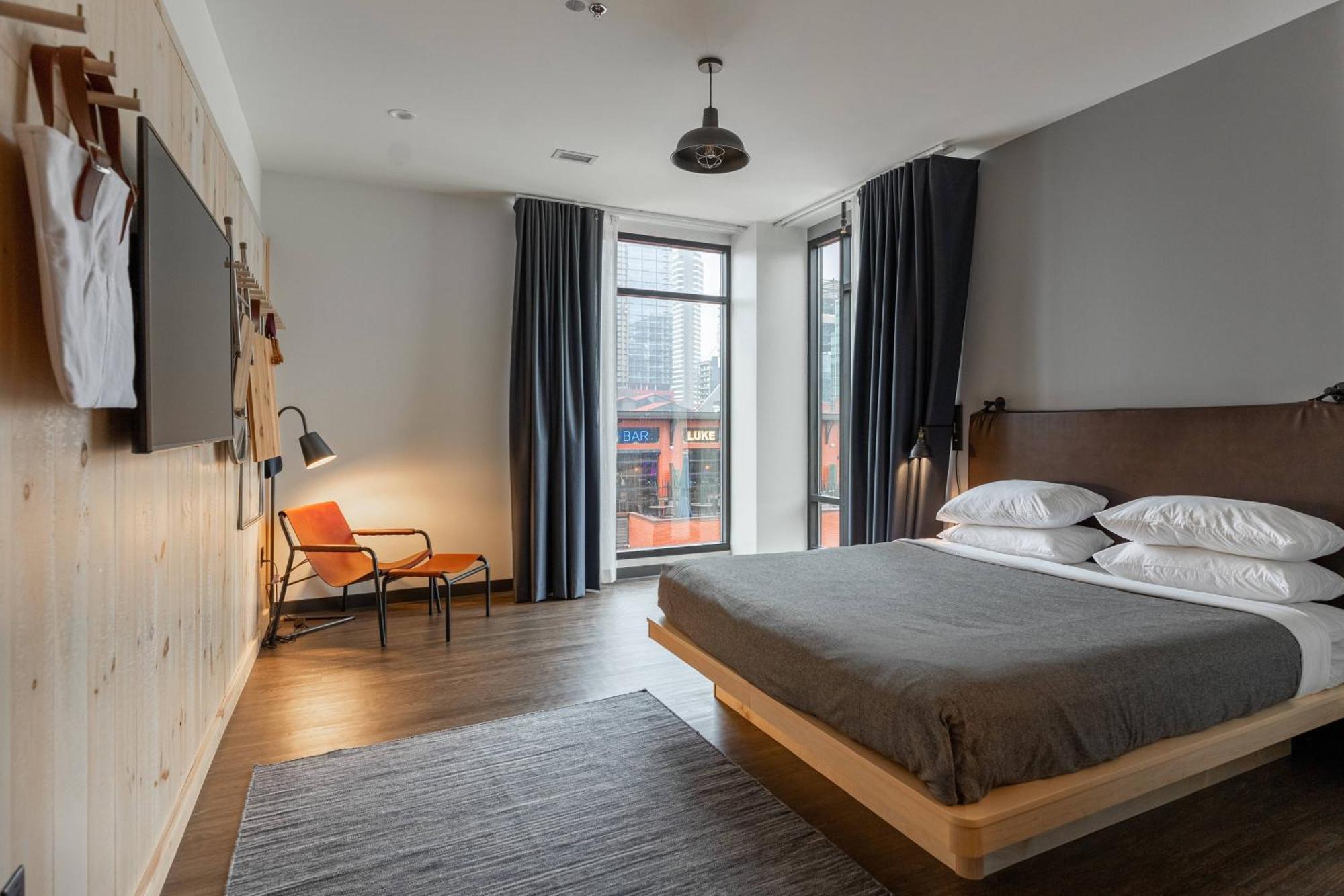 King Room Street View