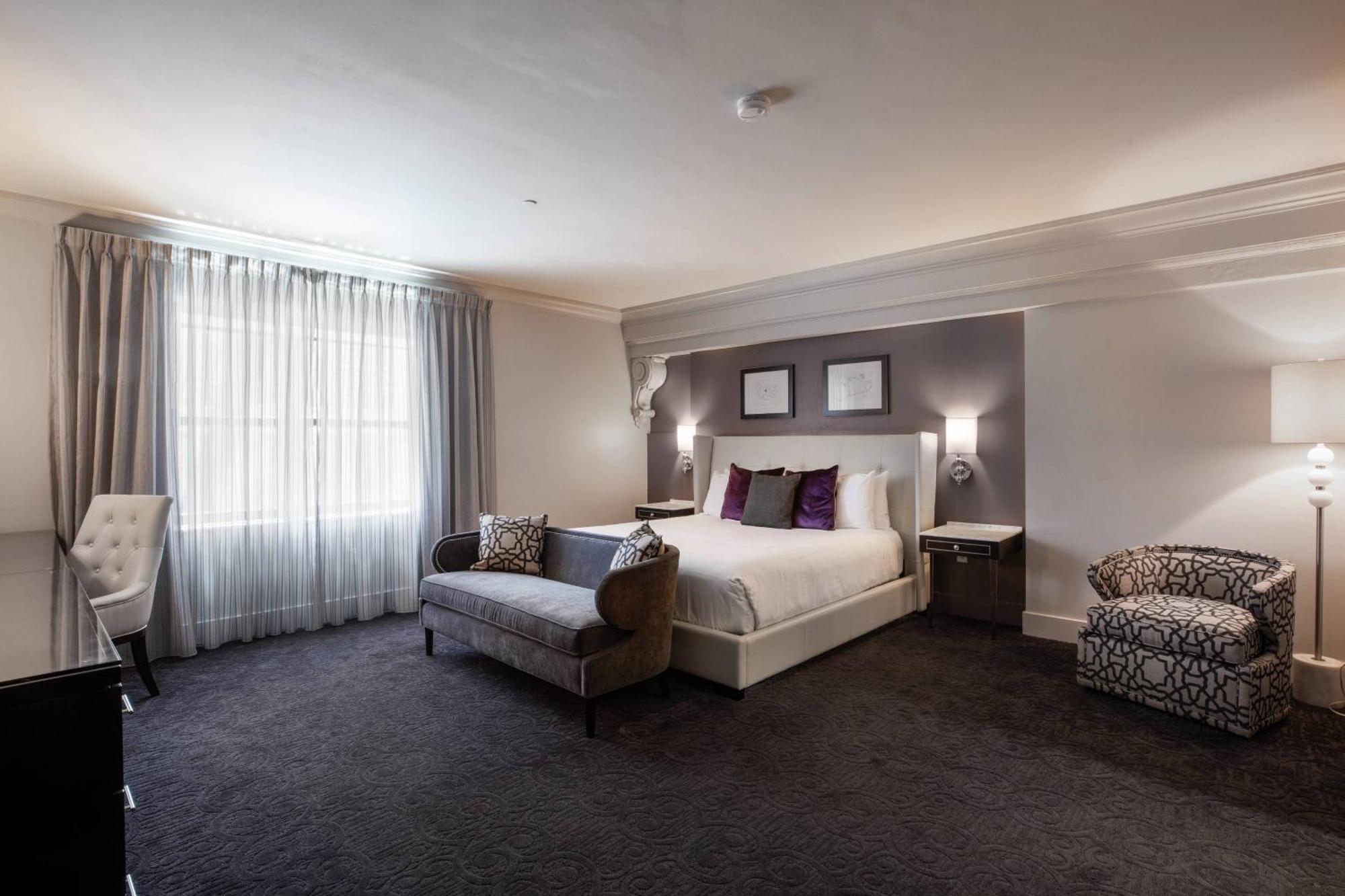 Standard King Room