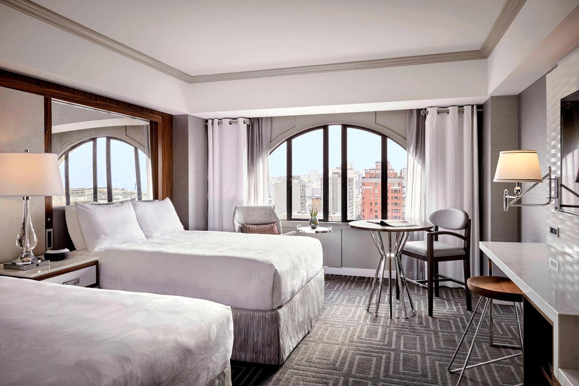 Guest Room Two Queen Beds City View