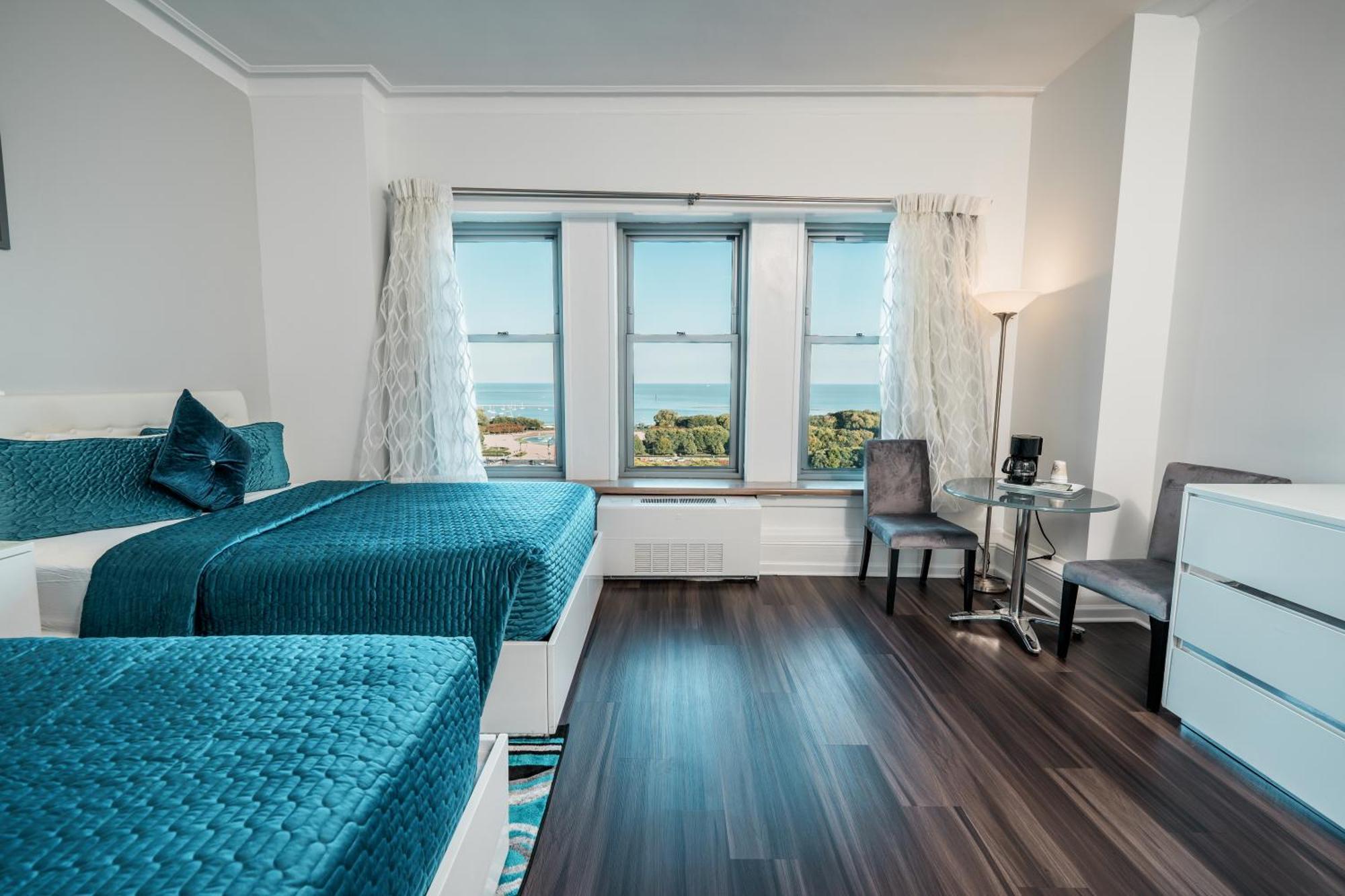 Double Room Two Double Beds Lake View