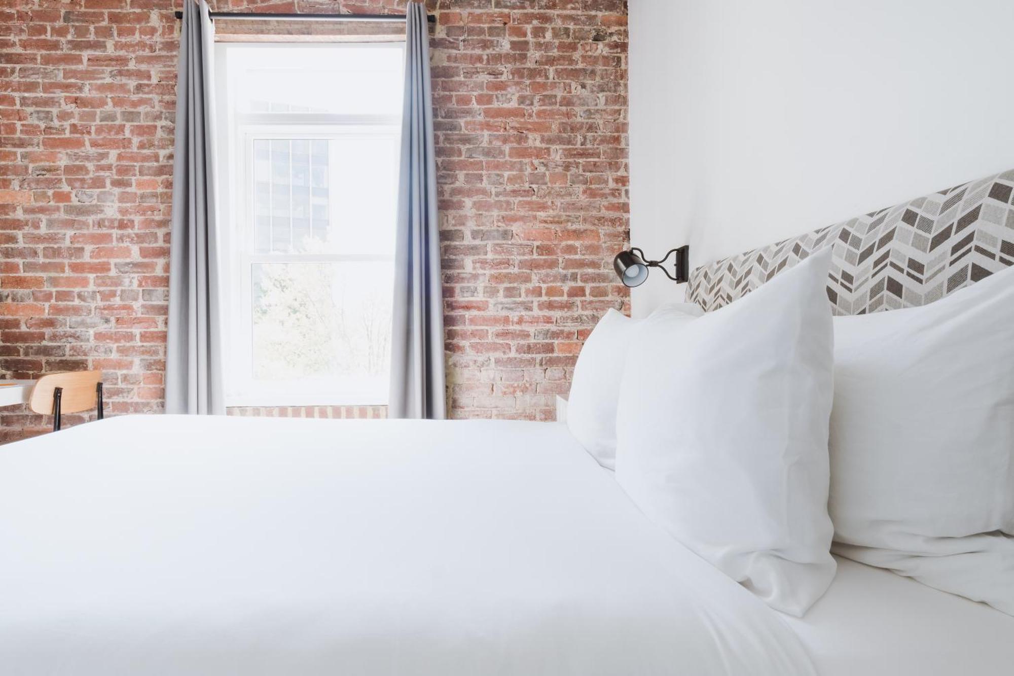 Loft Queen