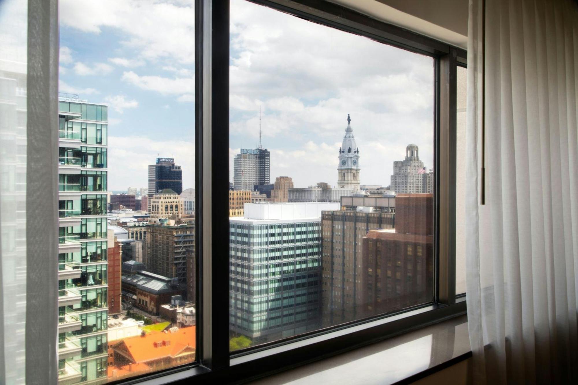 Queen Room City View