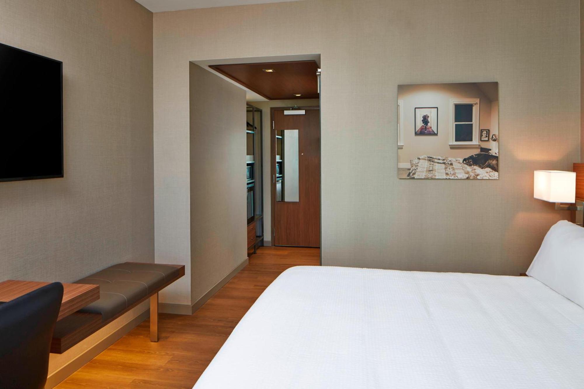 King Room Hearing Accessible