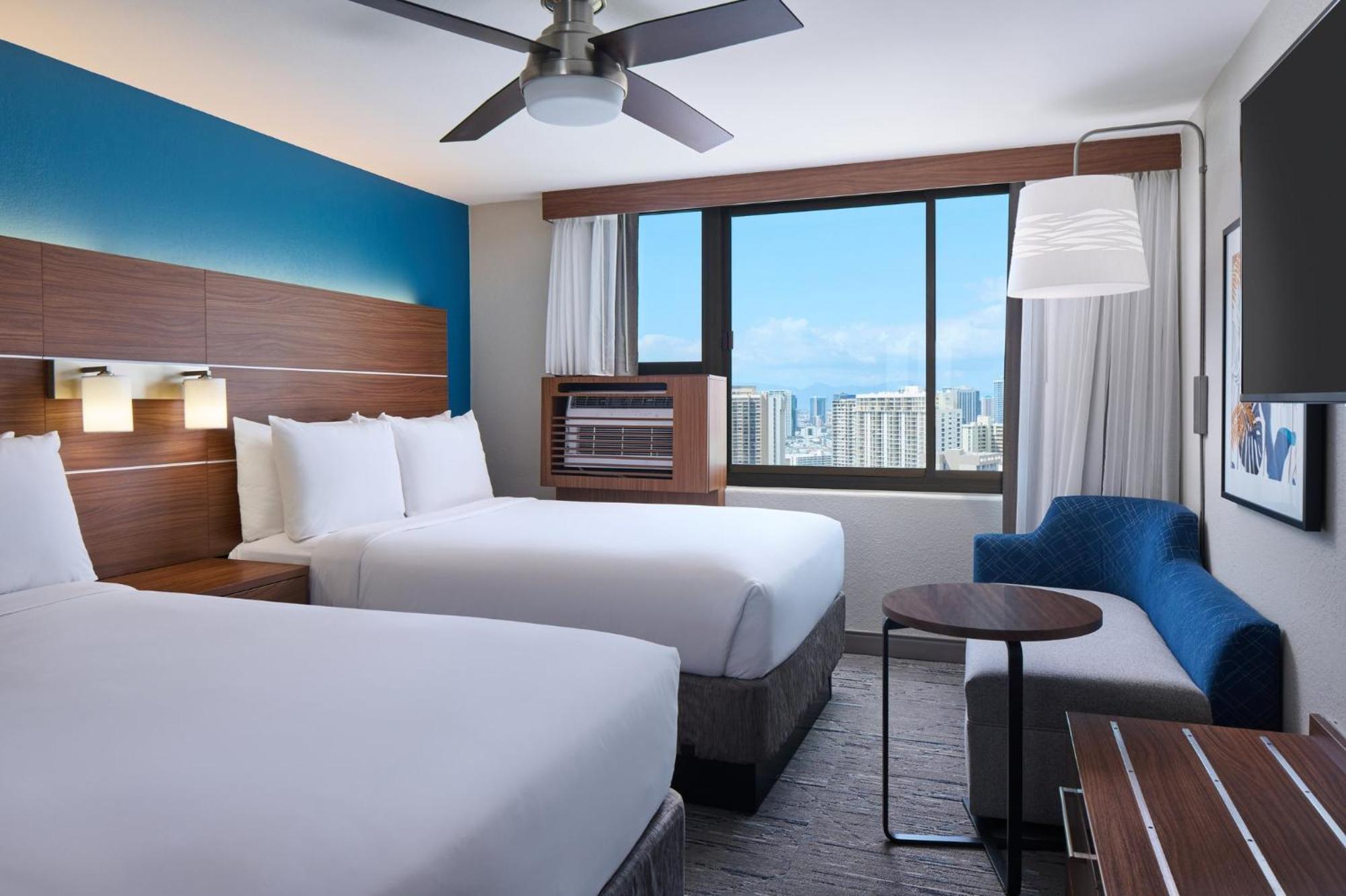 Standard Queen Room Two Queen Beds Communications Accessible