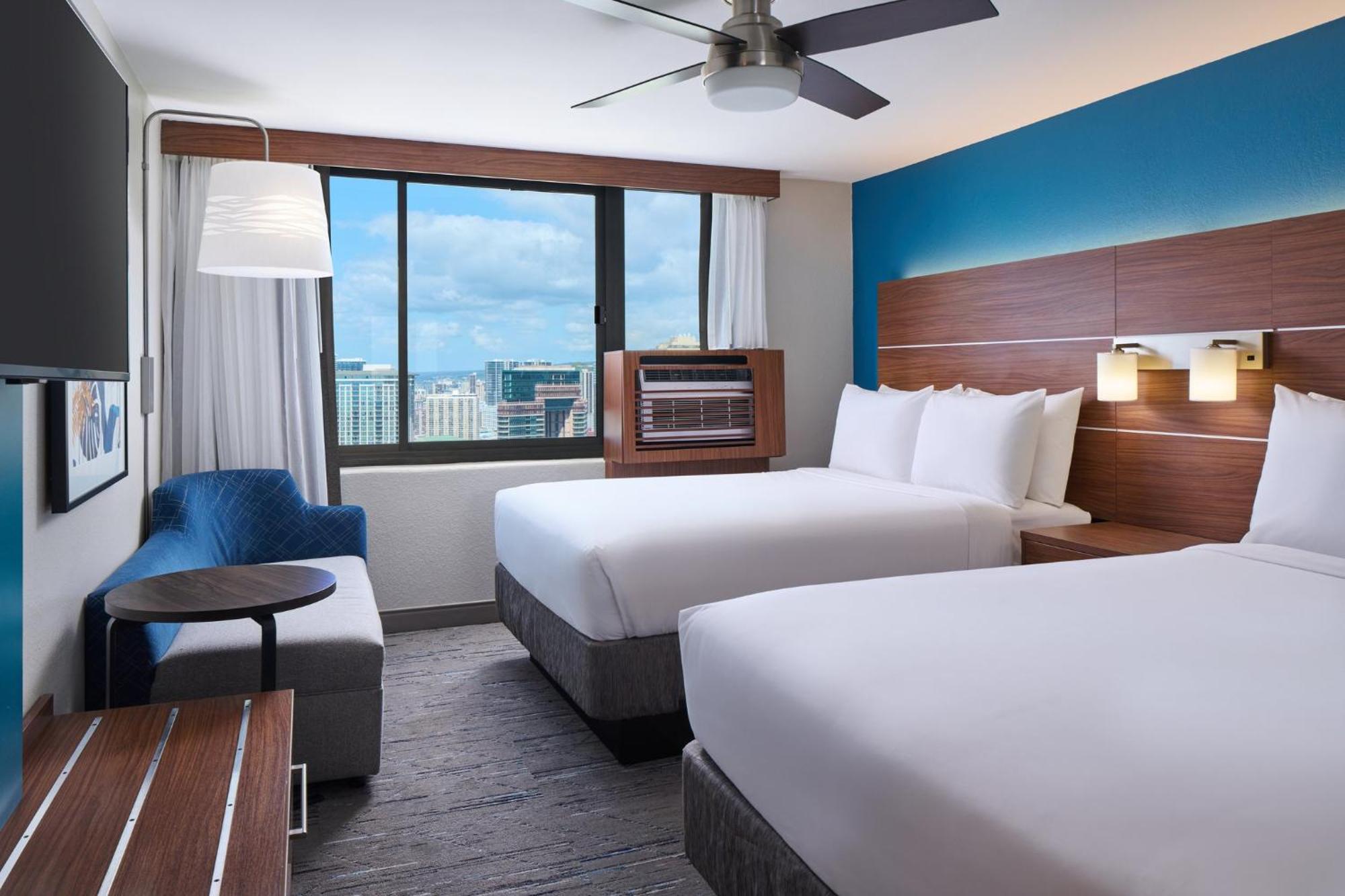 Standard Queen Room Two Queen Beds Communications Accessible
