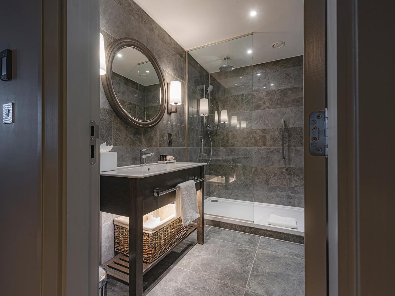 Standard Double Room,1658327746:JPEG