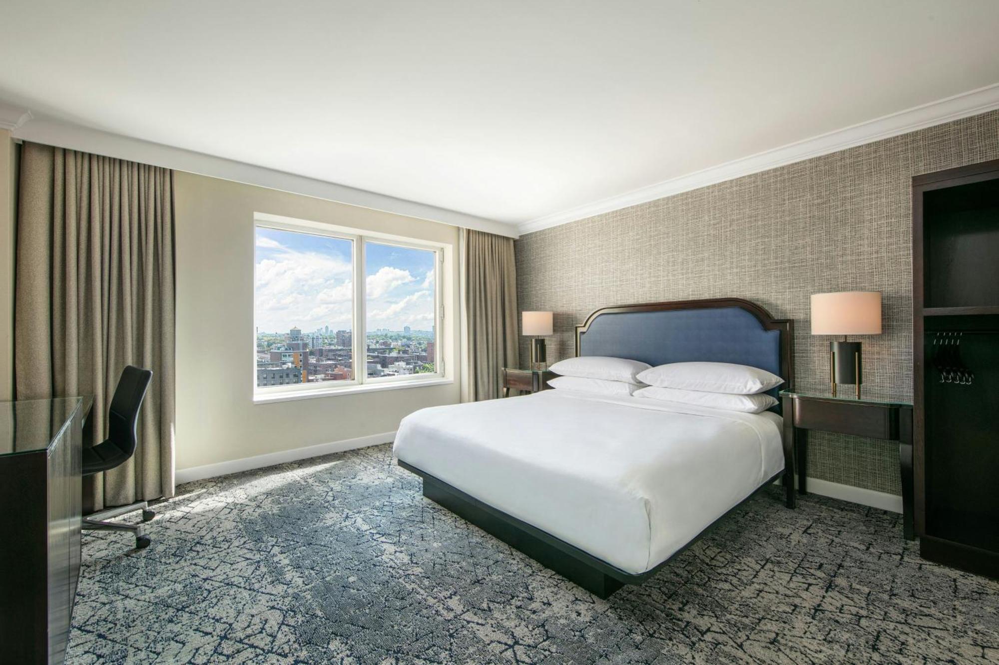 King Room,1658754234:JPEG
