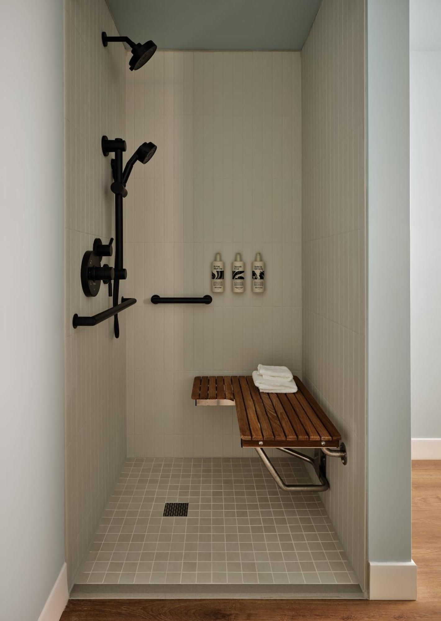 Deluxe Two Queens ADA w or Transfer Shower