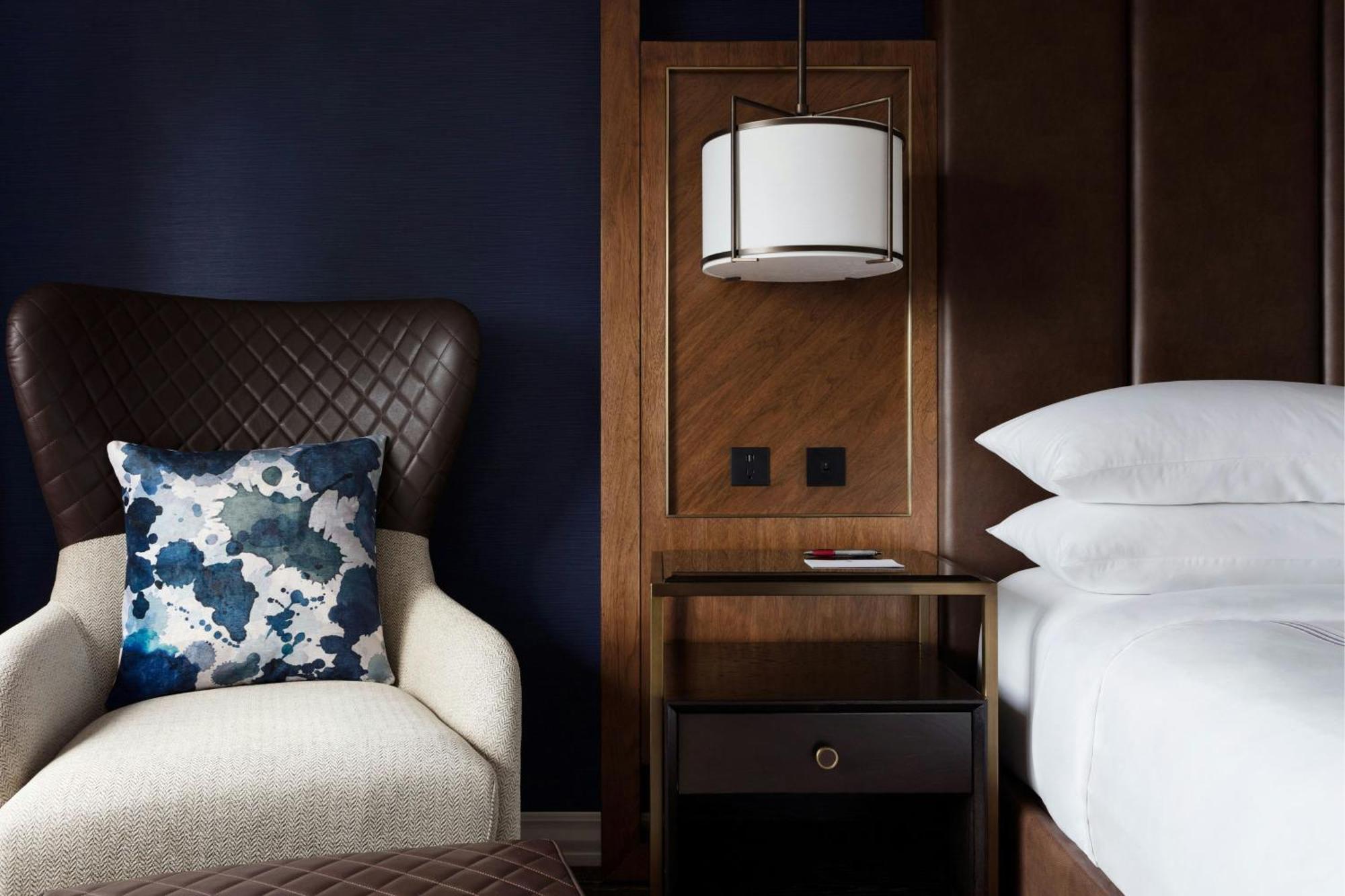 Queen Room 2 Queen Beds City View